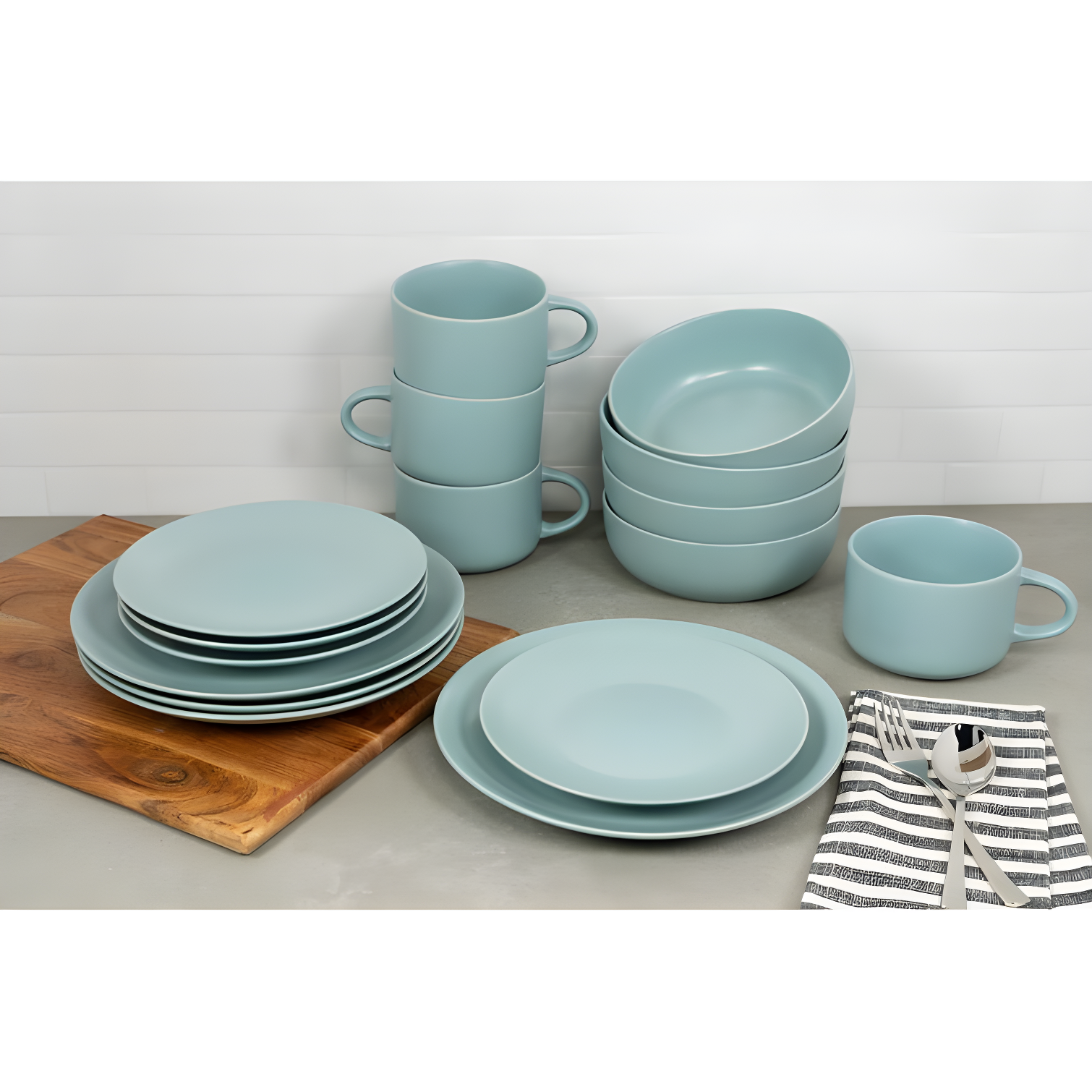 Wazee Matte 16 Piece Dinnerware Set, Service for 4