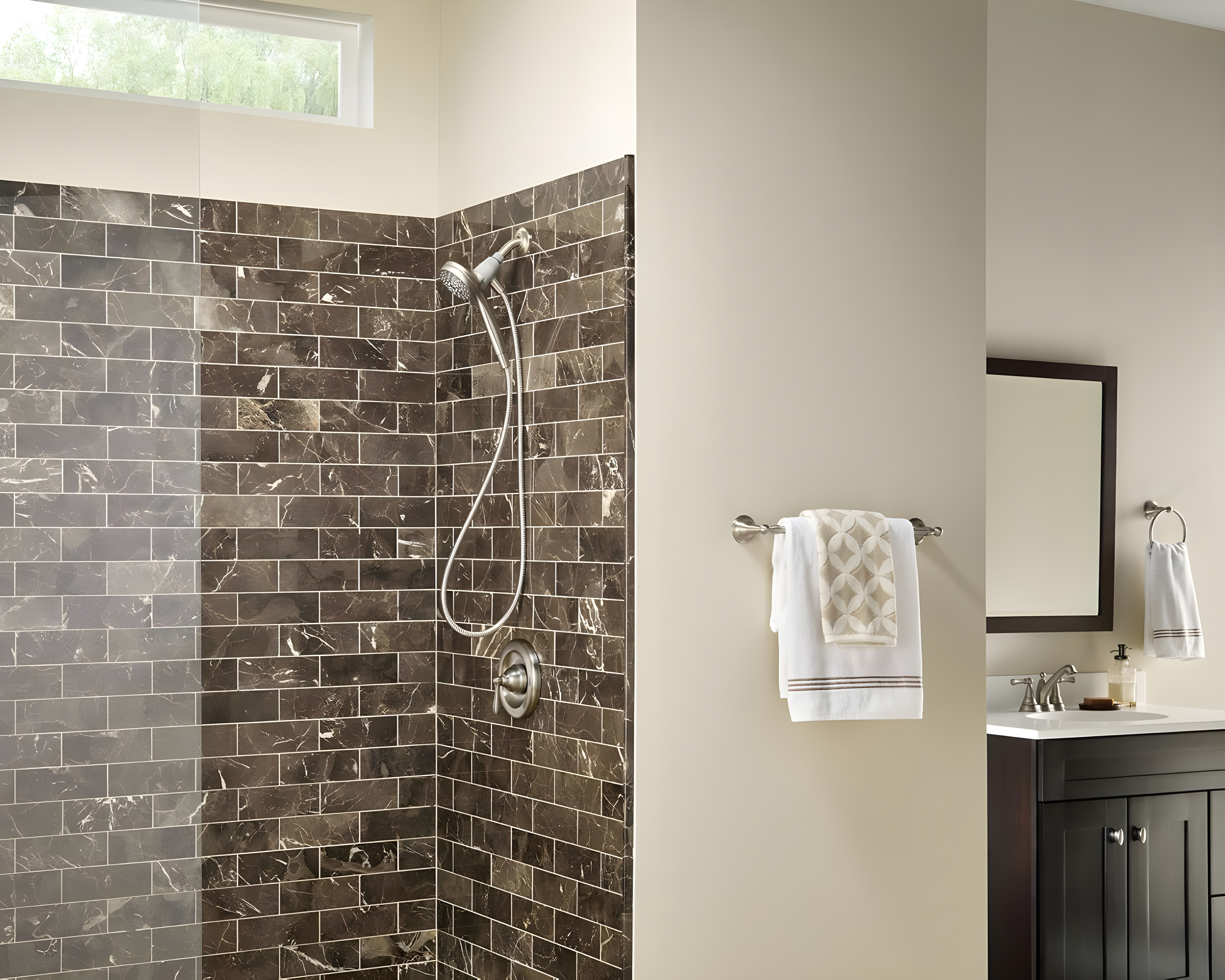Engage Handshower with Spot Resist