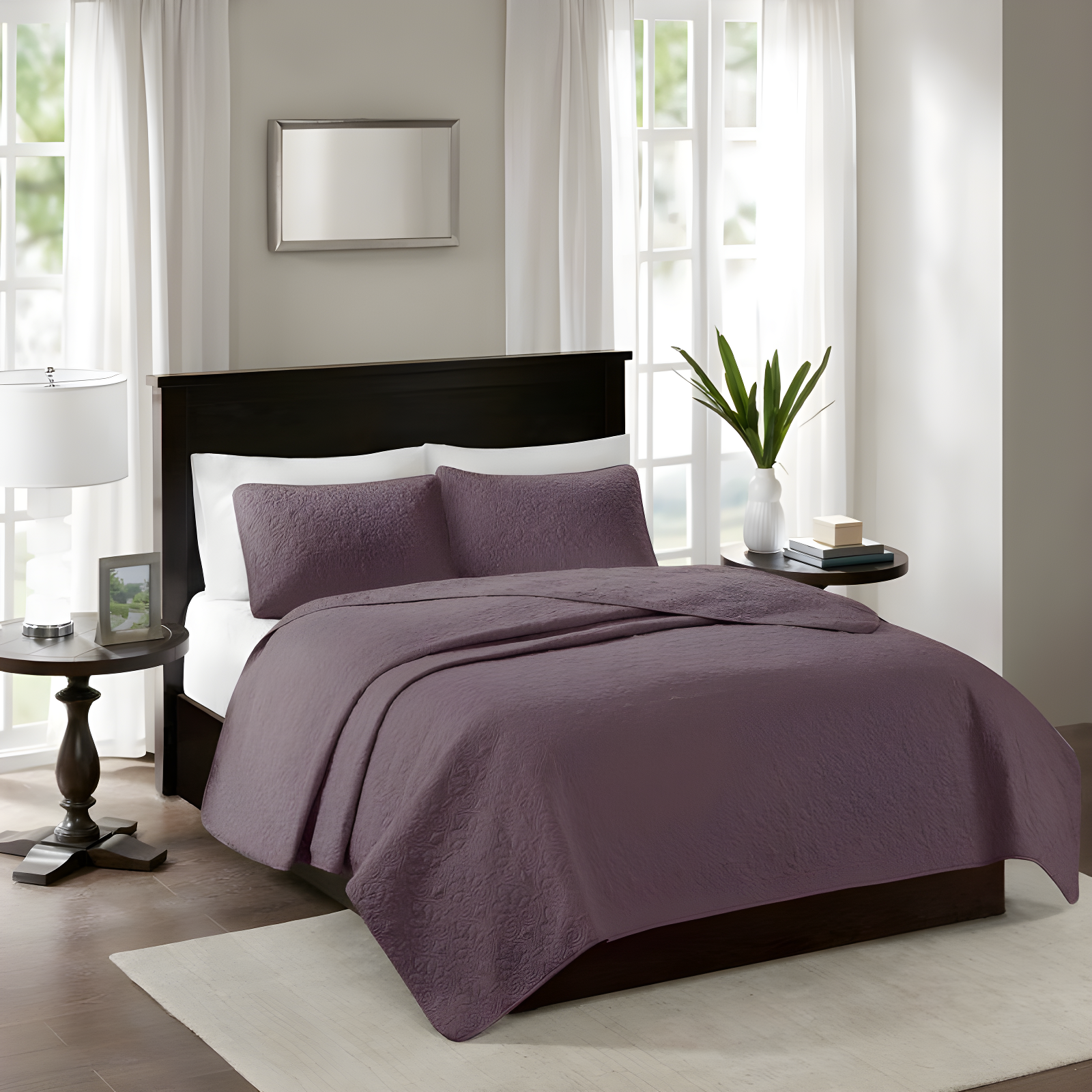 Quebec Reversible Quilt Set