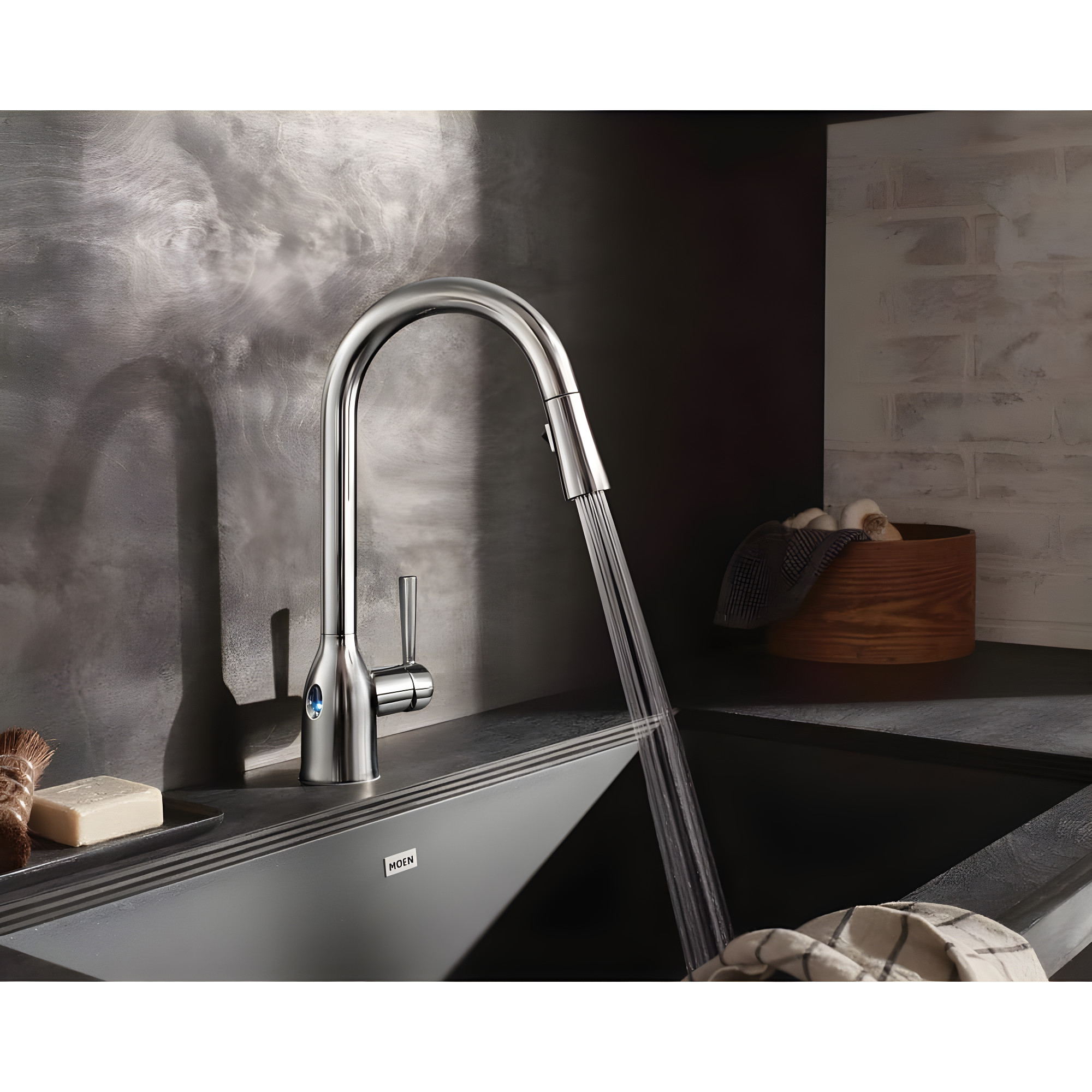 Moen Adler MotionSense Wave Single Handle Pulldown Kitchen Faucet with Power Clean Technology