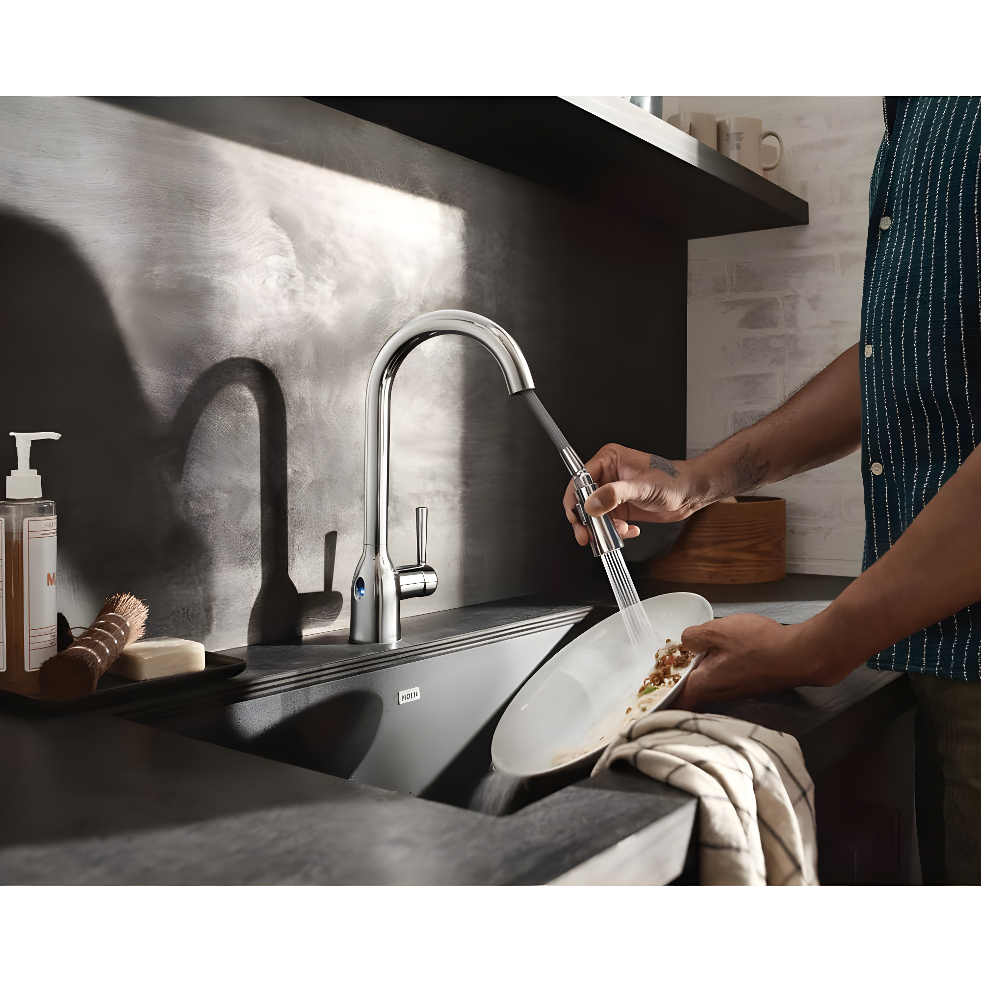 Moen Adler MotionSense Wave Single Handle Pulldown Kitchen Faucet with Power Clean Technology