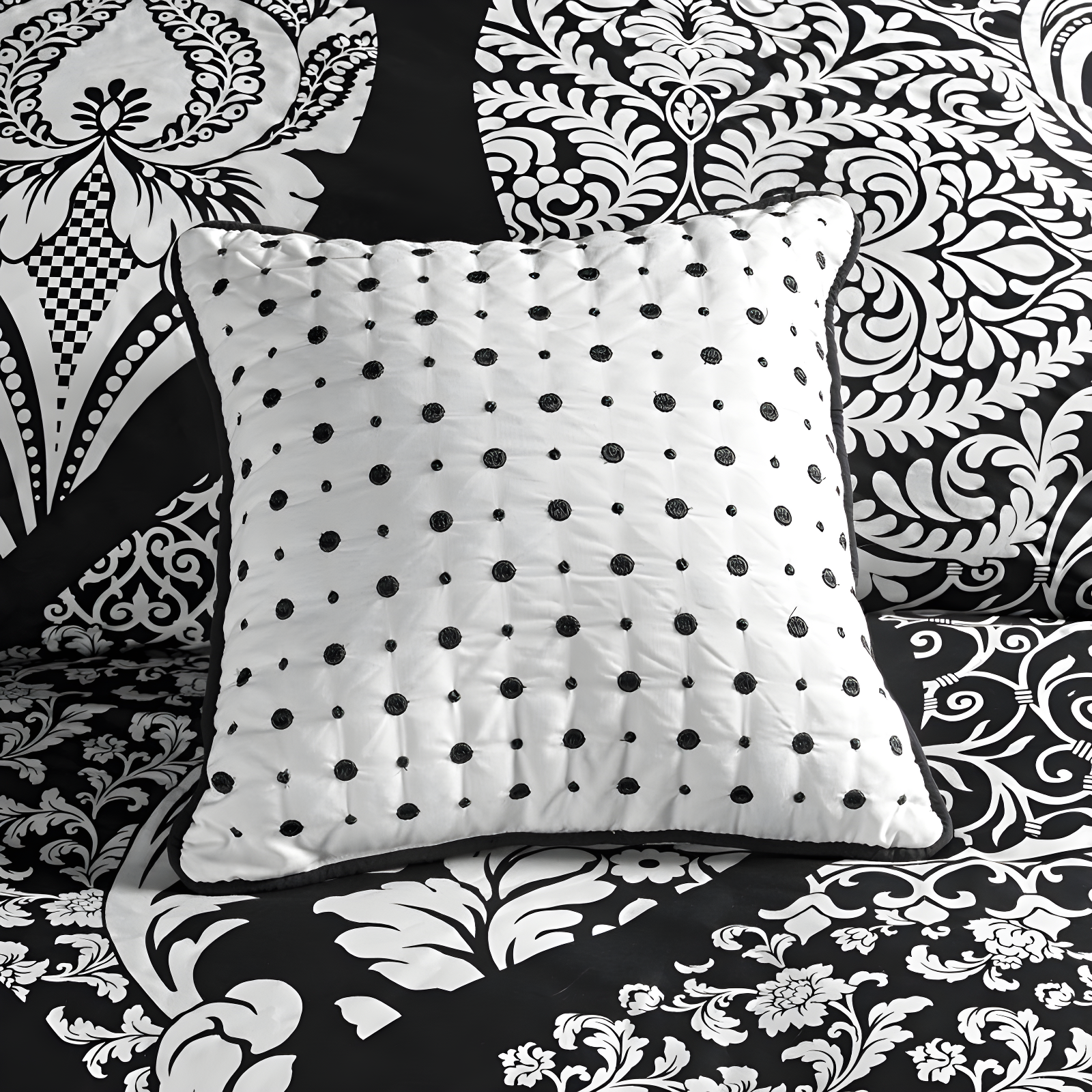 Madison Park Vienna 7 Piece Cotton Printed Comforter Set