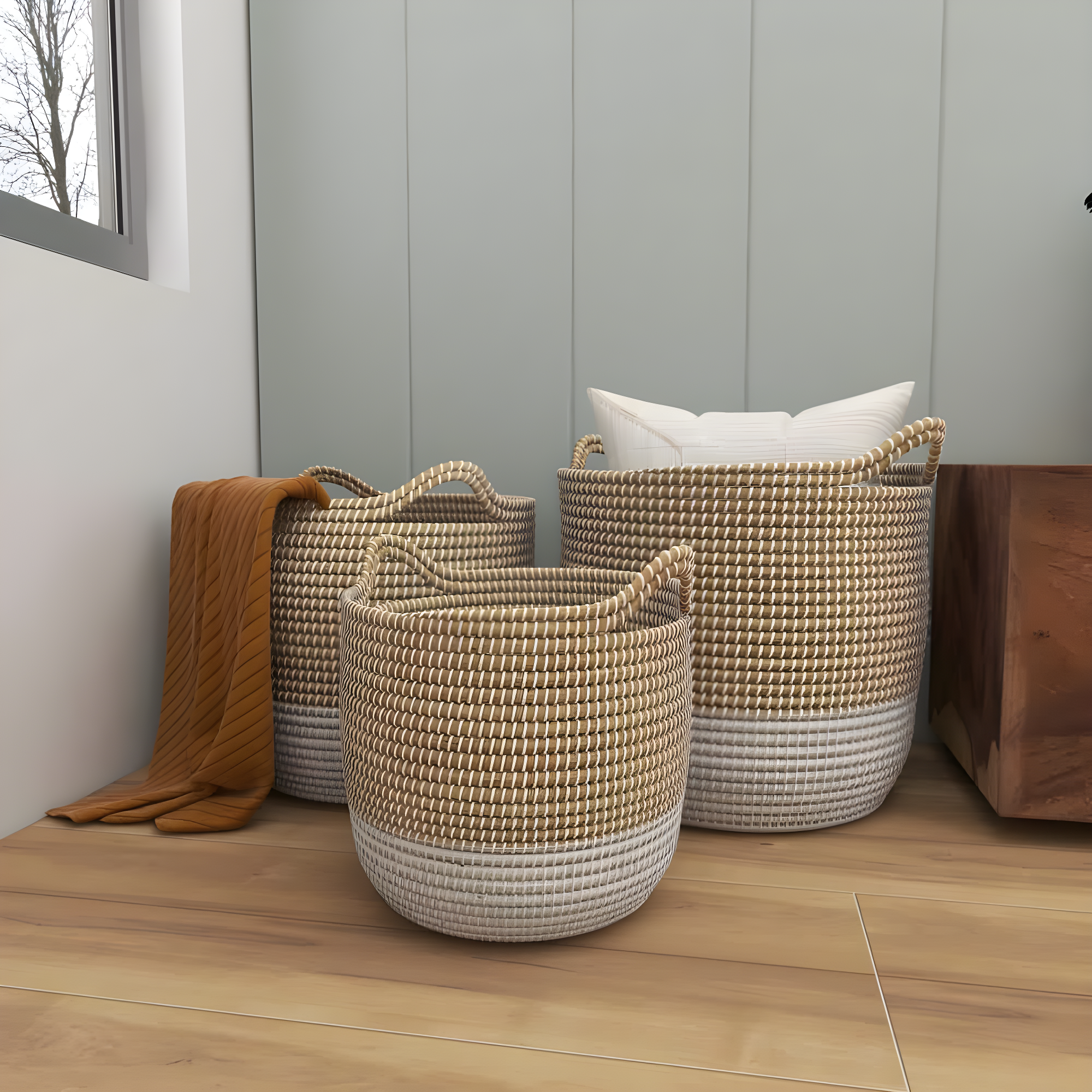 CosmoLiving by Cosmopolitan 13", 16", 18"W Brown Seagrass Handmade Two Toned Storage Basket with Handles, 3-Pieces