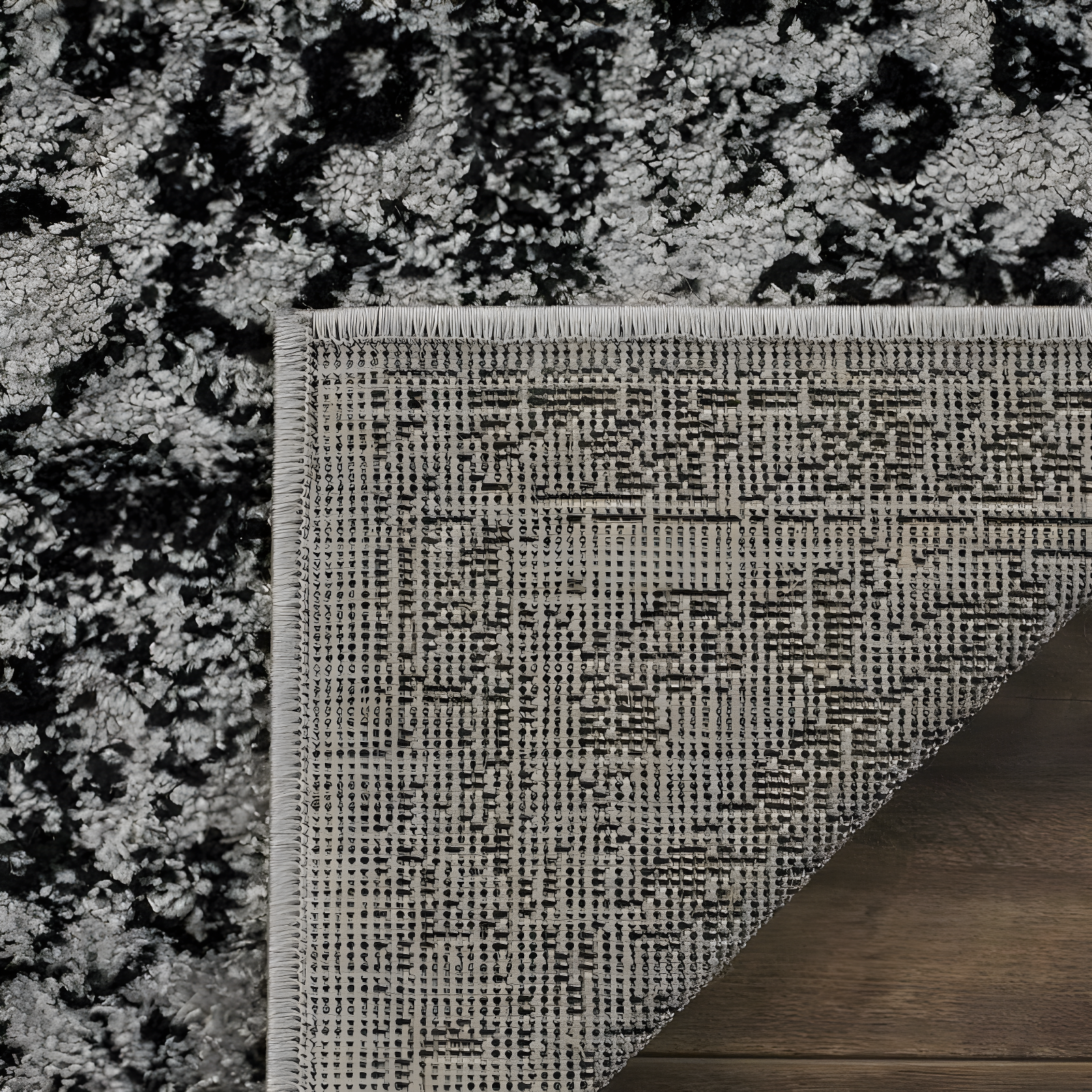 Adirondack ADR109 Machine Made Indoor Accent Rug - Grey/Black - 2'-6"x4' - Safavieh