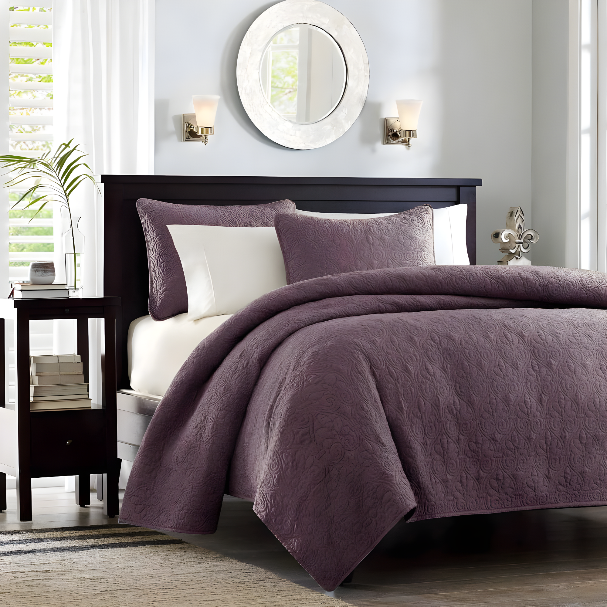 Quebec Reversible Quilt Set