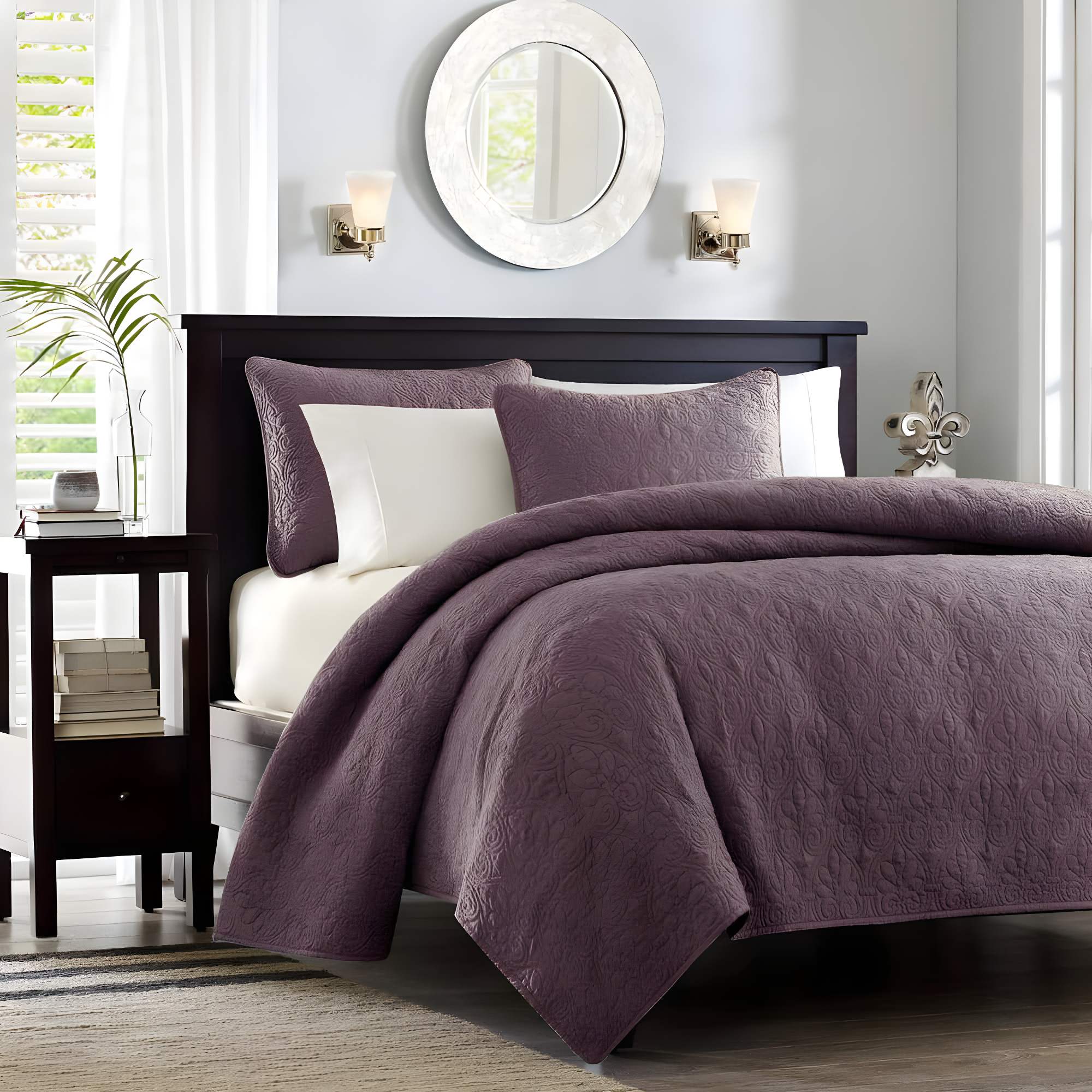 Quebec Reversible Quilt Set