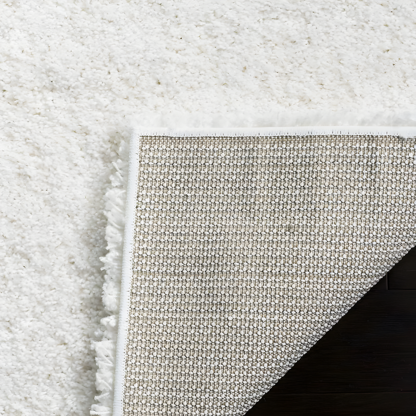 Shag SG151 Power Loomed Indoor Area Rug - White - 5'3"x7'6" - Safavieh.