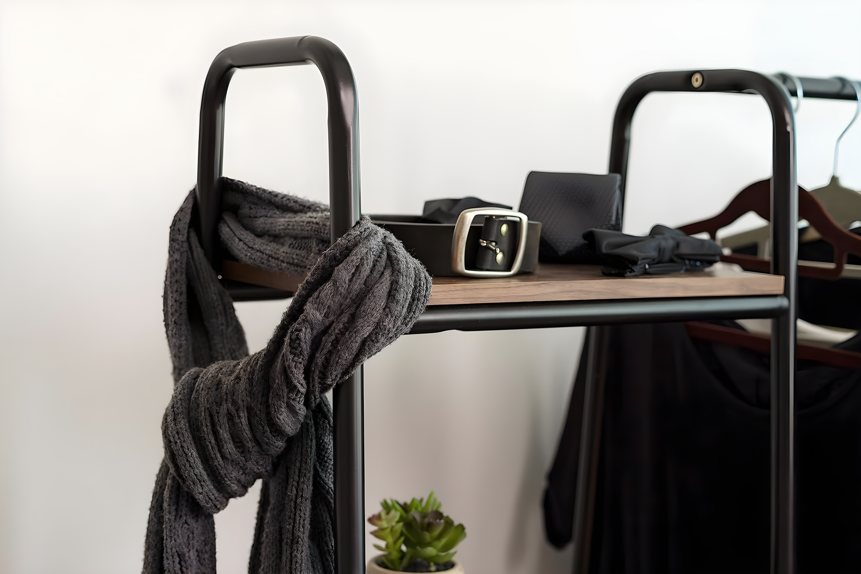39.8'' Manufactured Wood Clothing Rack