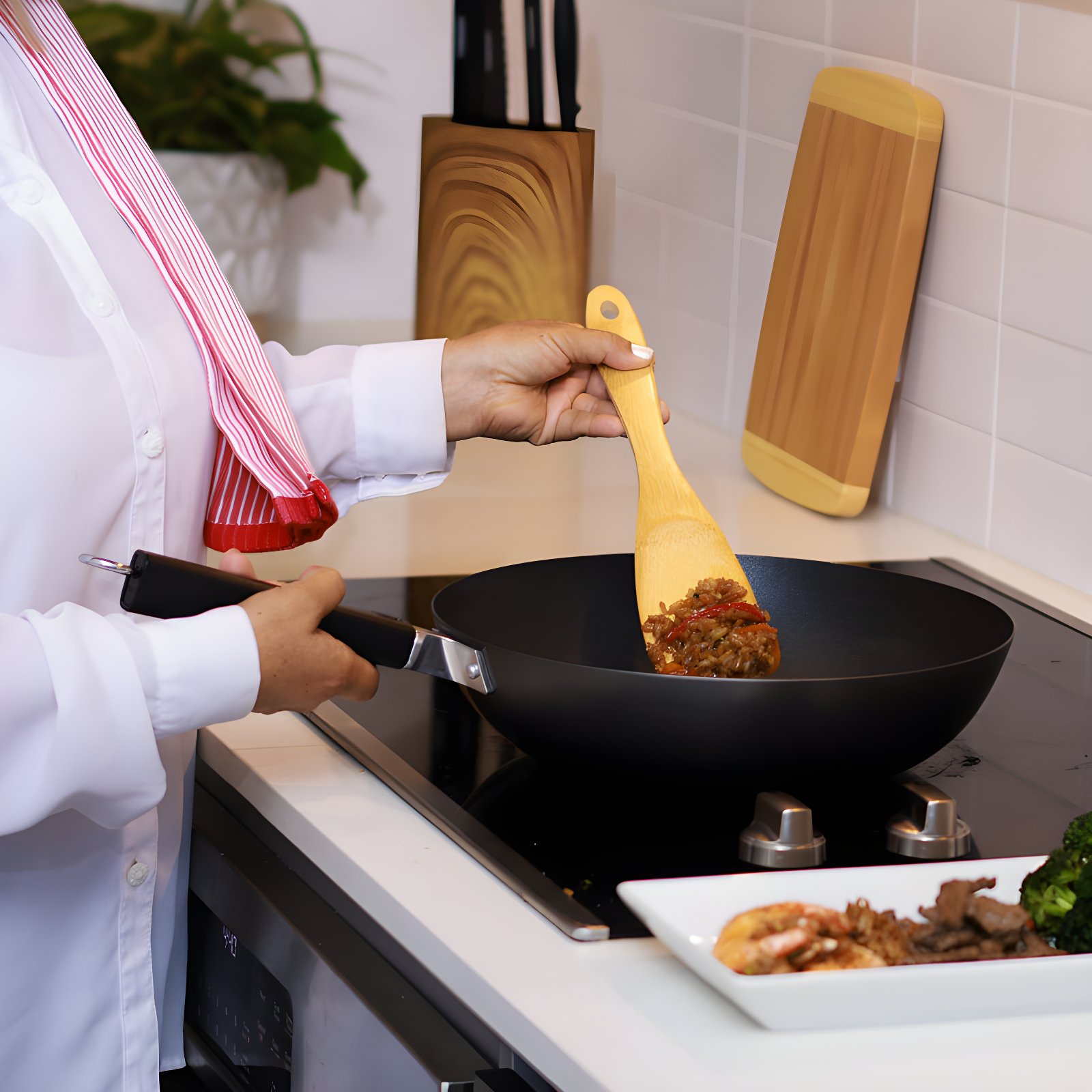 JOYCE CHEN JOYCE CHEN Enameled Cast Iron Non-Stick 12'' Frying Pan