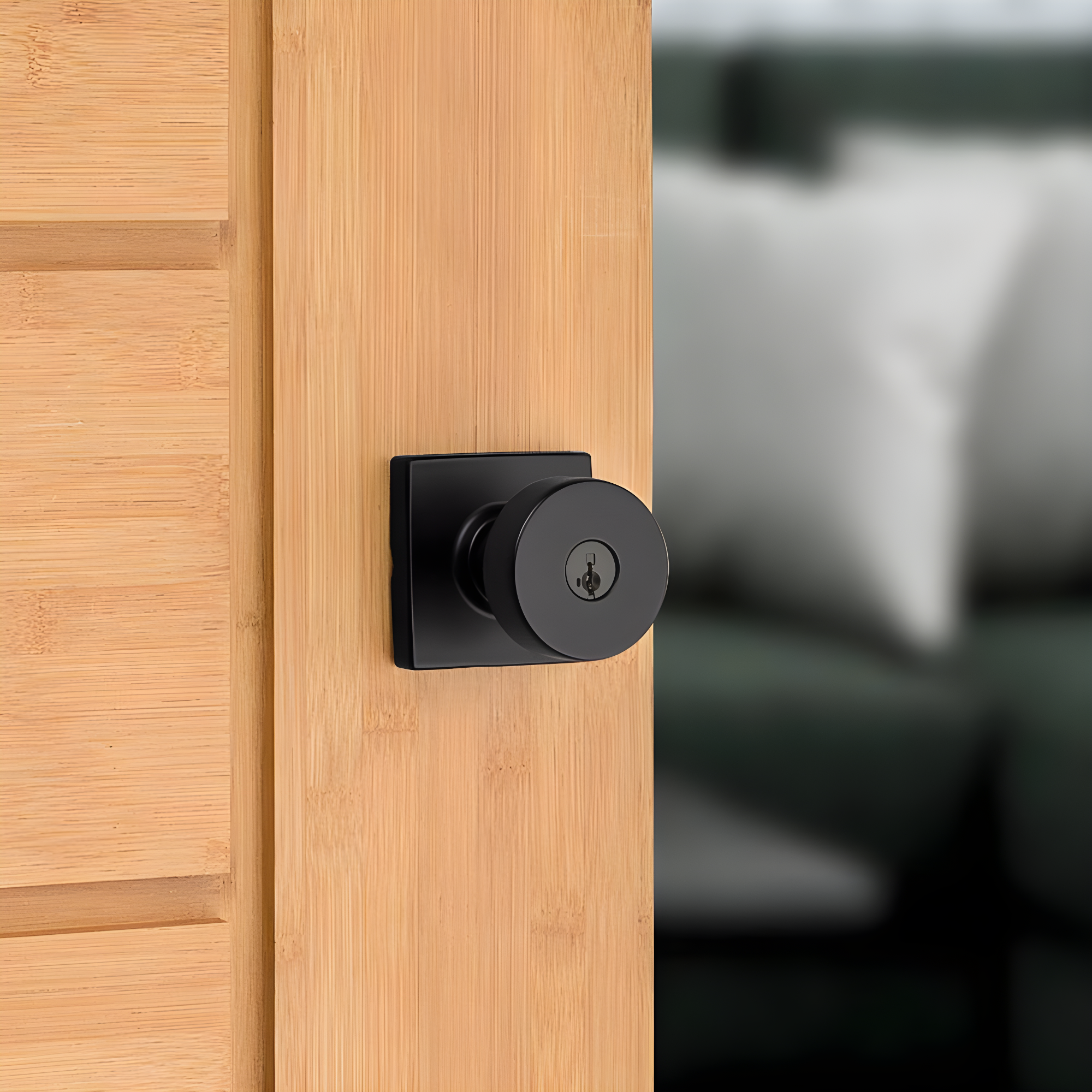 Pismo Keyed Door Knob with Square Rosette and Smartkey