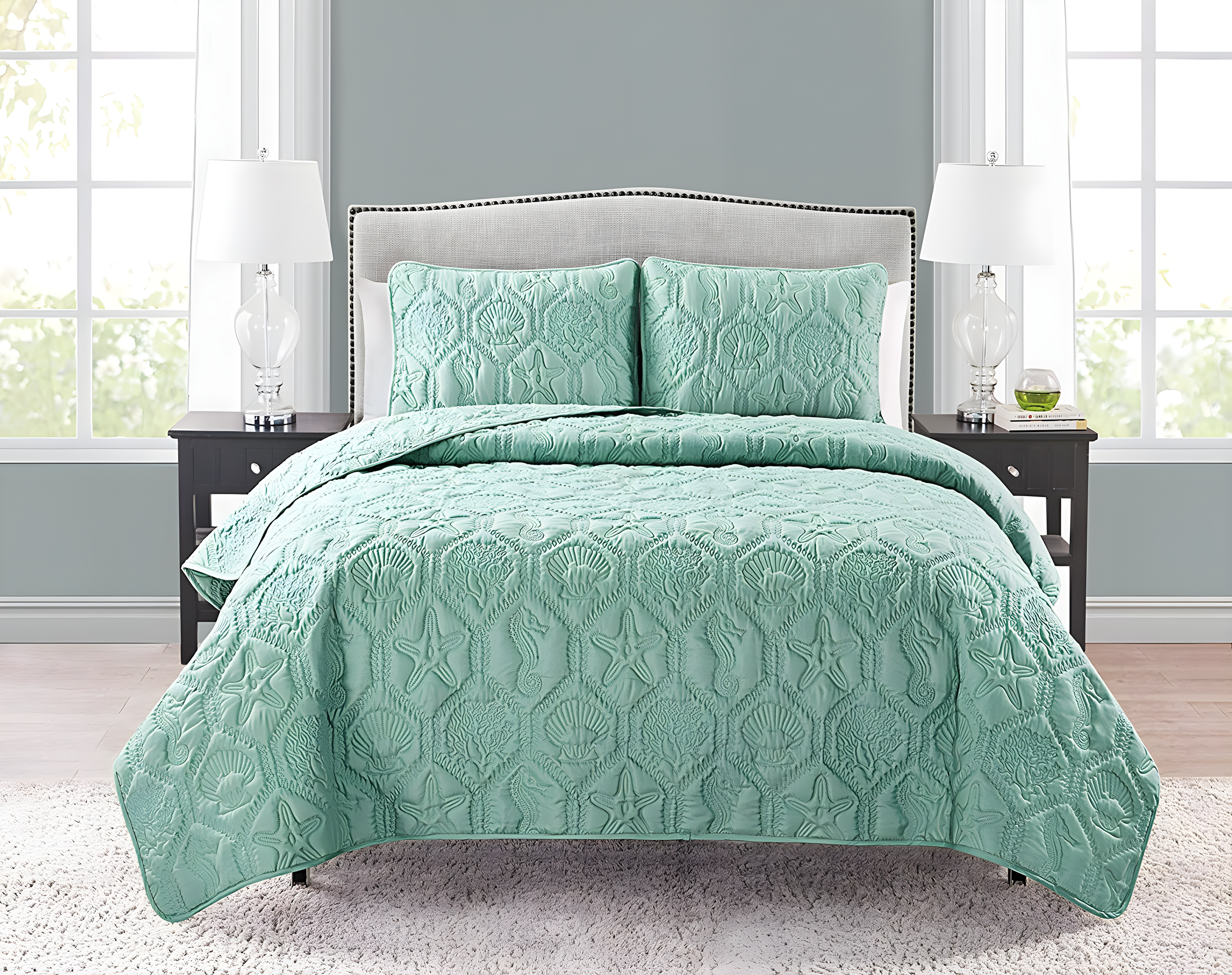 VCNY Shore 3-Piece Embossed Quilt Set