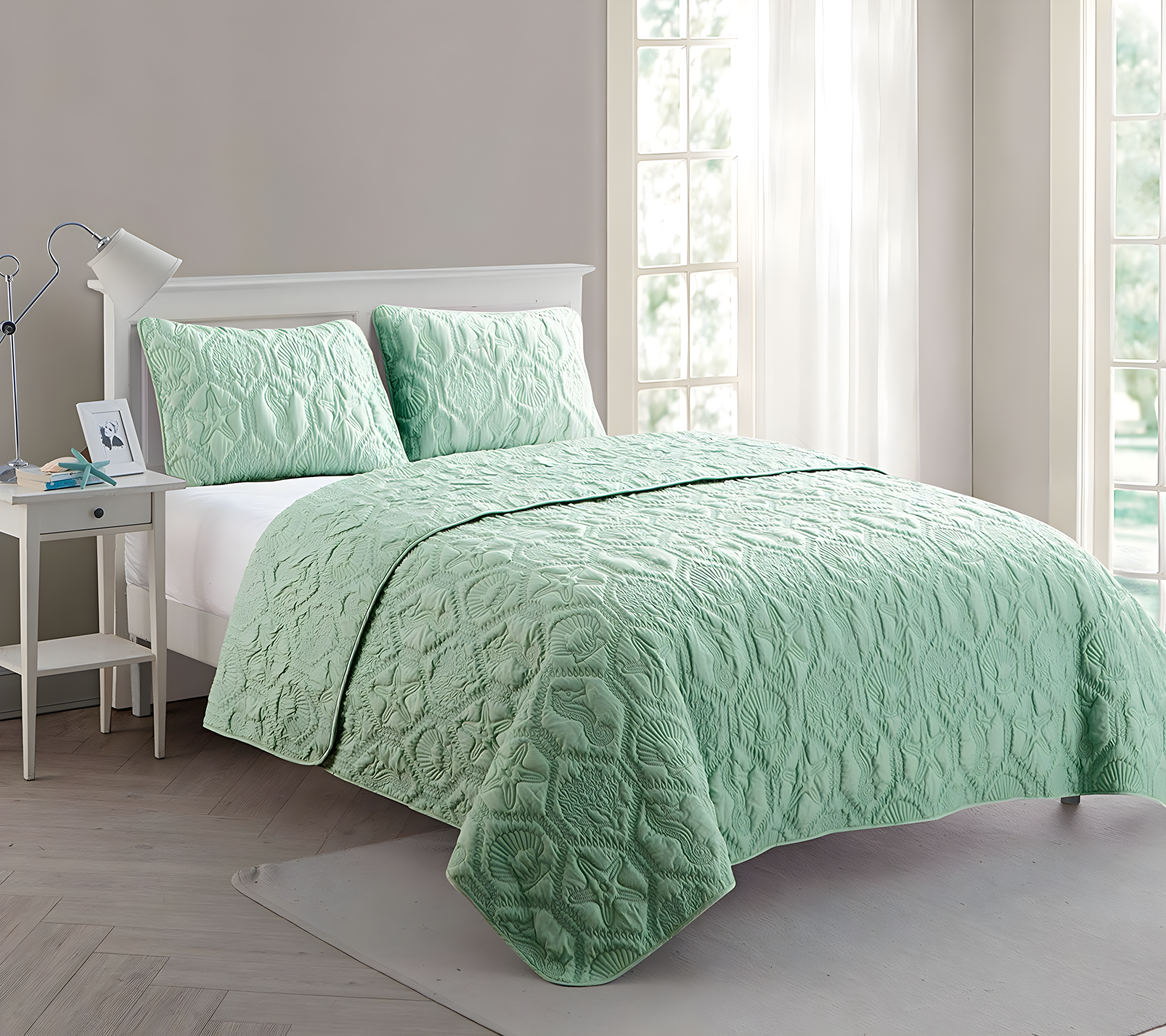 VCNY Shore 3-Piece Embossed Quilt Set