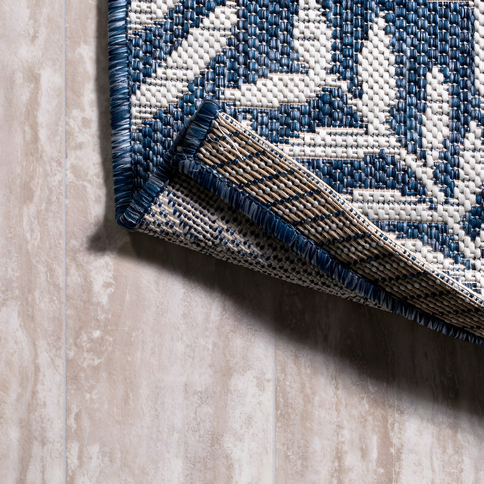 5' Square Nevis Palm Frond Indoor/Outdoor Area Rug, Navy/Ivory - JONATHAN Y