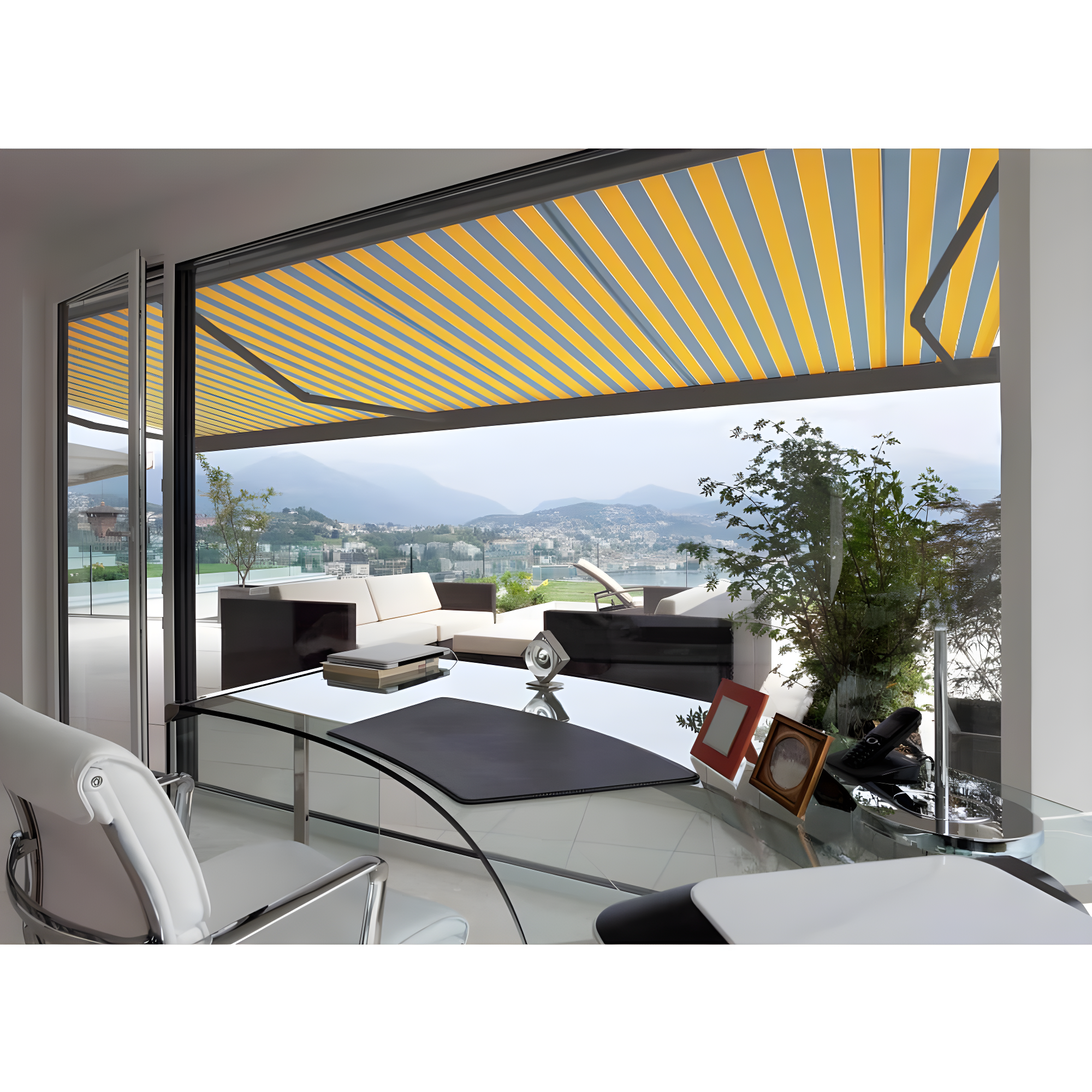 Classic Manual Retractable Patio Awning