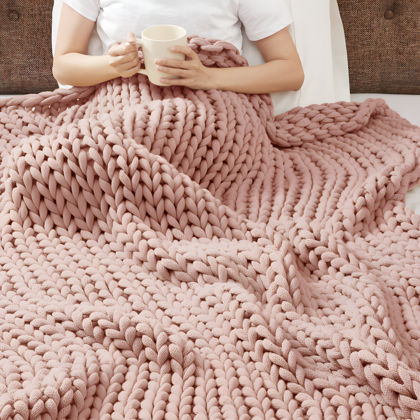 Kelly Clarkson Home Madison Hand Made Chunky Double Knit Throw Blanket