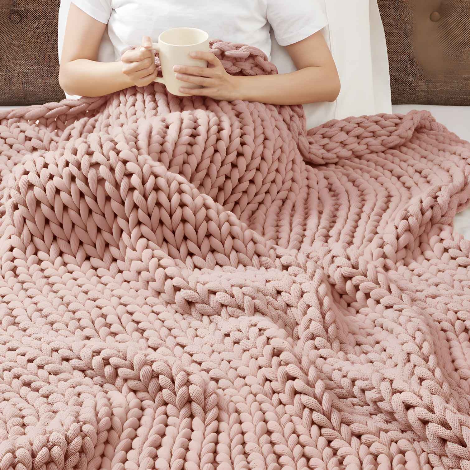 Kelly Clarkson Home Madison Hand Made Chunky Double Knit Throw Blanket