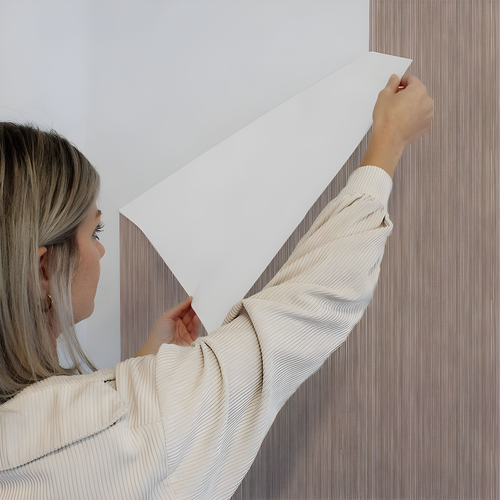 Tempaper & Co. 28 sq ft Faux Horizontal Grasscloth Removable Peel and Stick Wallpaper Textured Neutral : Vinyl, Self-Adhesive