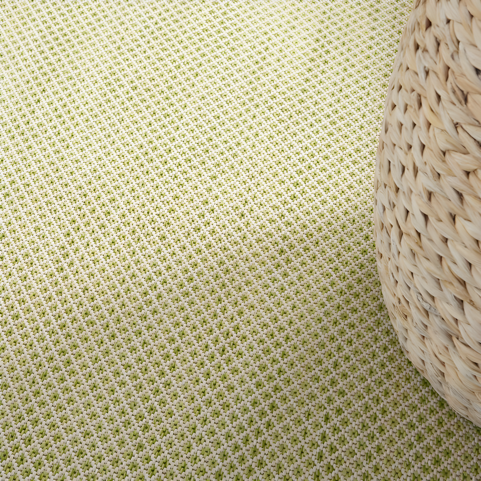 Nourison Courtyard COU01 Indoor/outdoor Area Rug - Ivory Green 5' x 7'