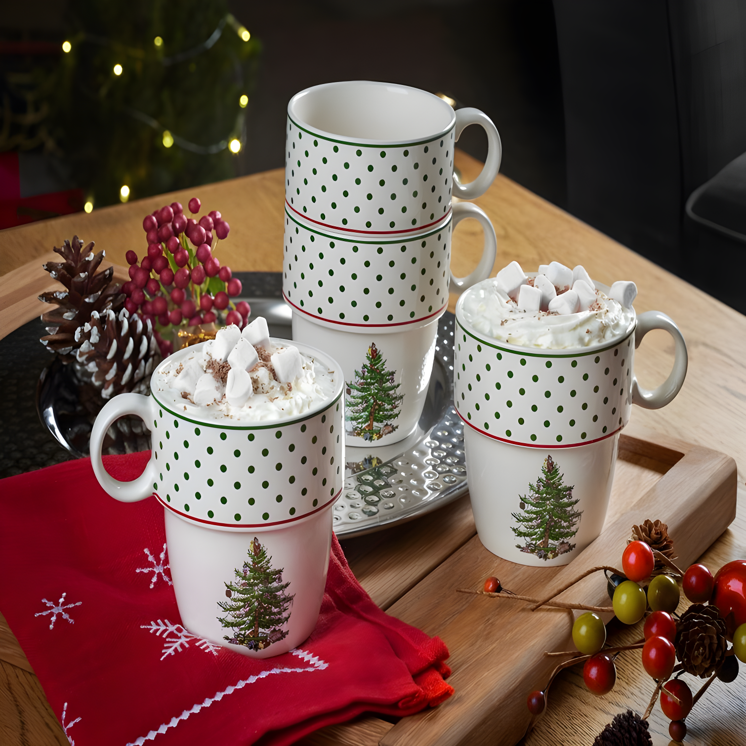 Spode Spode Christmas Tree Polka Dot Stackable Mugs (Set of 4)