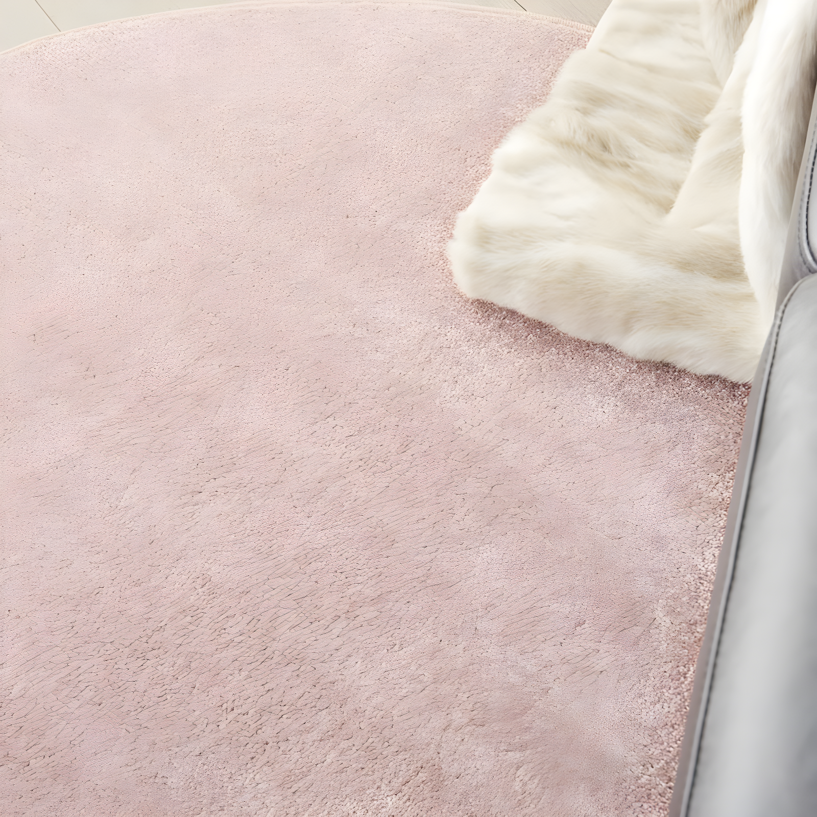 Nourison Essentials Easy Care Indoor Outdoor Area Rug - Pink 4' x Round
