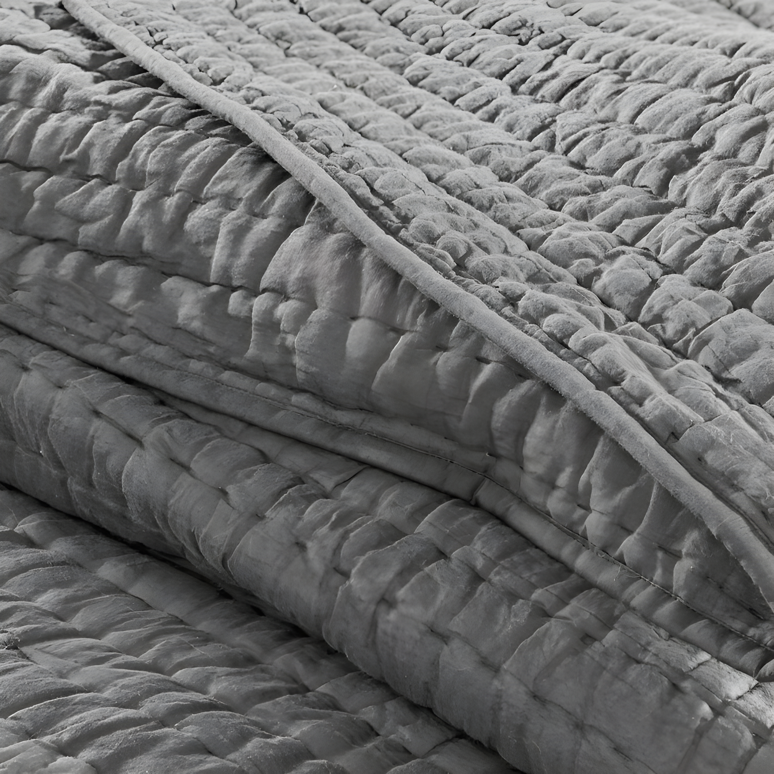 Madison Park Signature Madison Park Signature Serene 3 Piece Hand Quilted Cotton Quilt Set