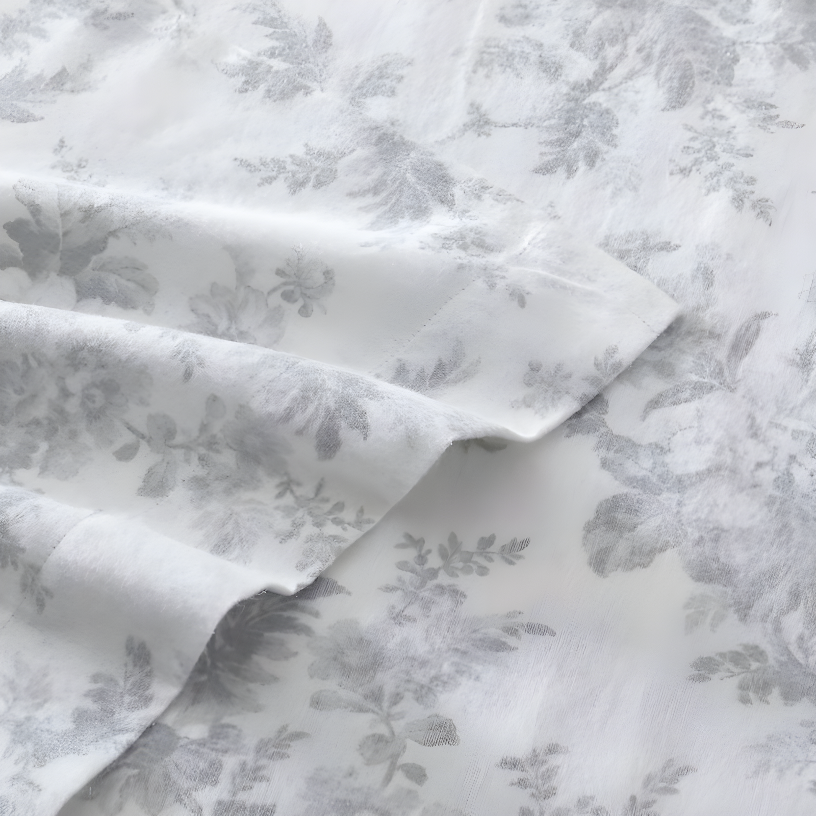 Laura Ashley Laura Ashley Cotton Flannel Cozy Sheet Sets
