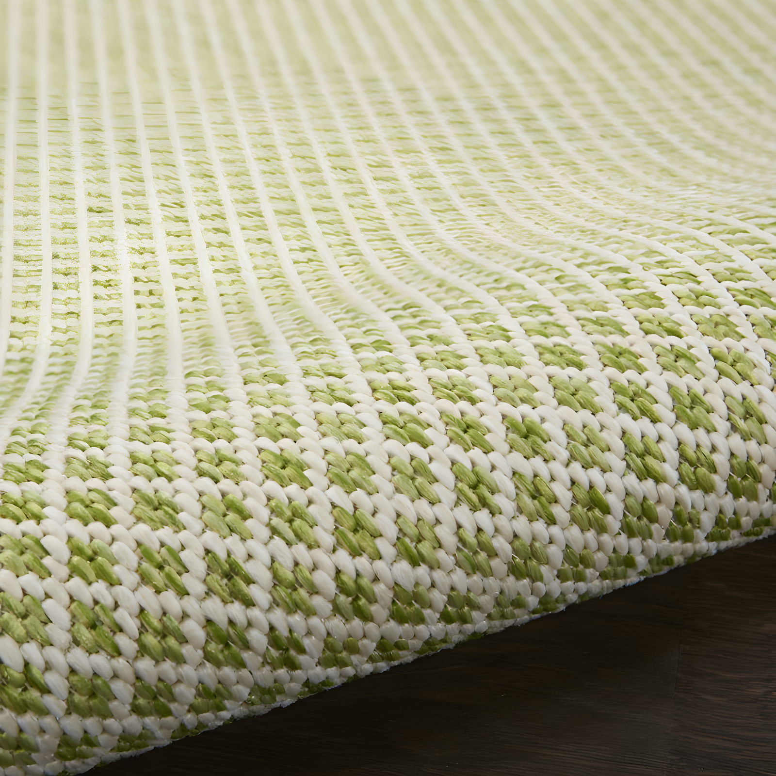 Nourison Courtyard 9' x 12' Ivory Green All-over design Indoor/Outdoor Rug