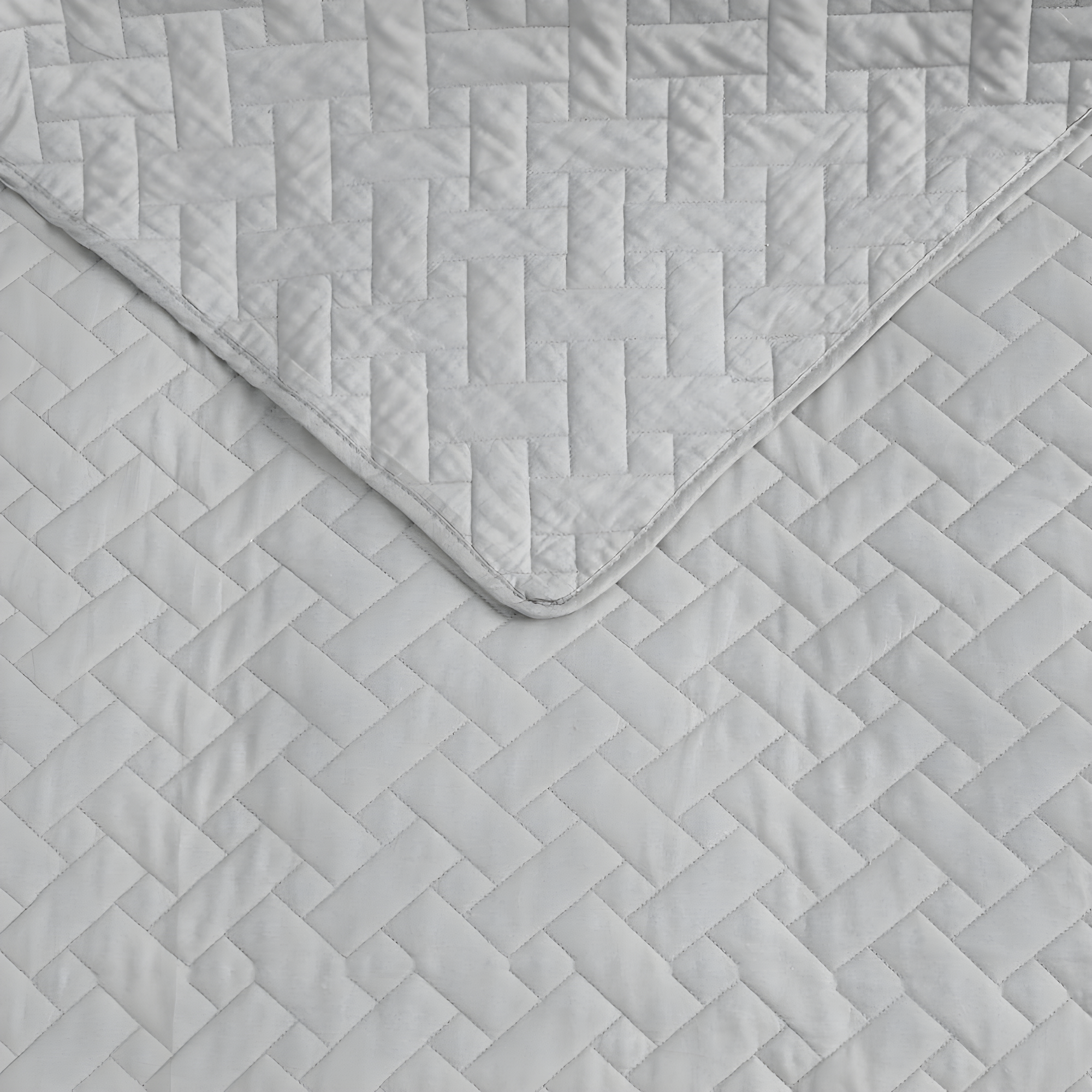 Tommy Bahama Home Tommy Bahama Raffia Solid Cotton Reversible Quilt Set