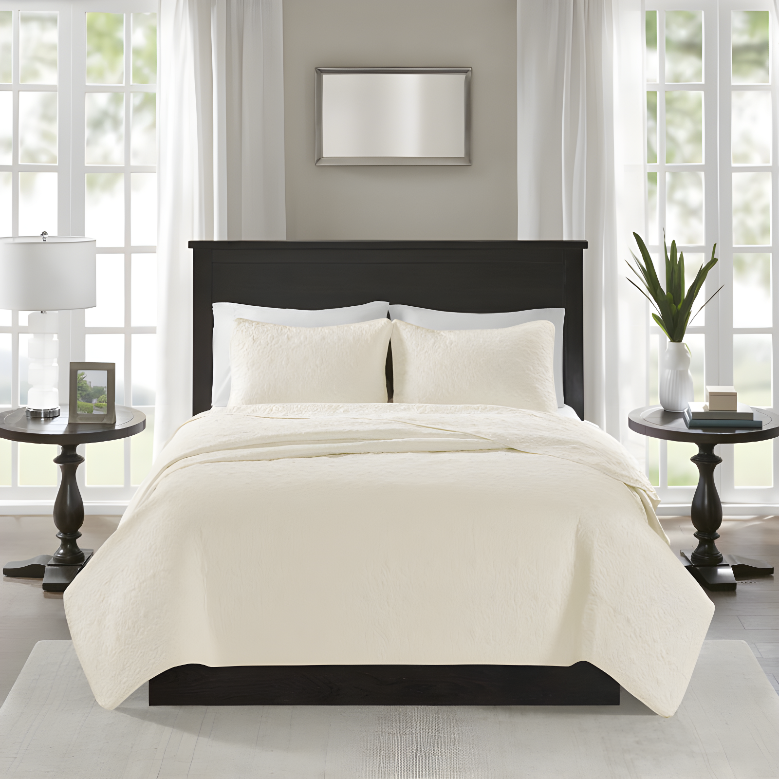 Madison Park Quebec Reversible Quilt Set