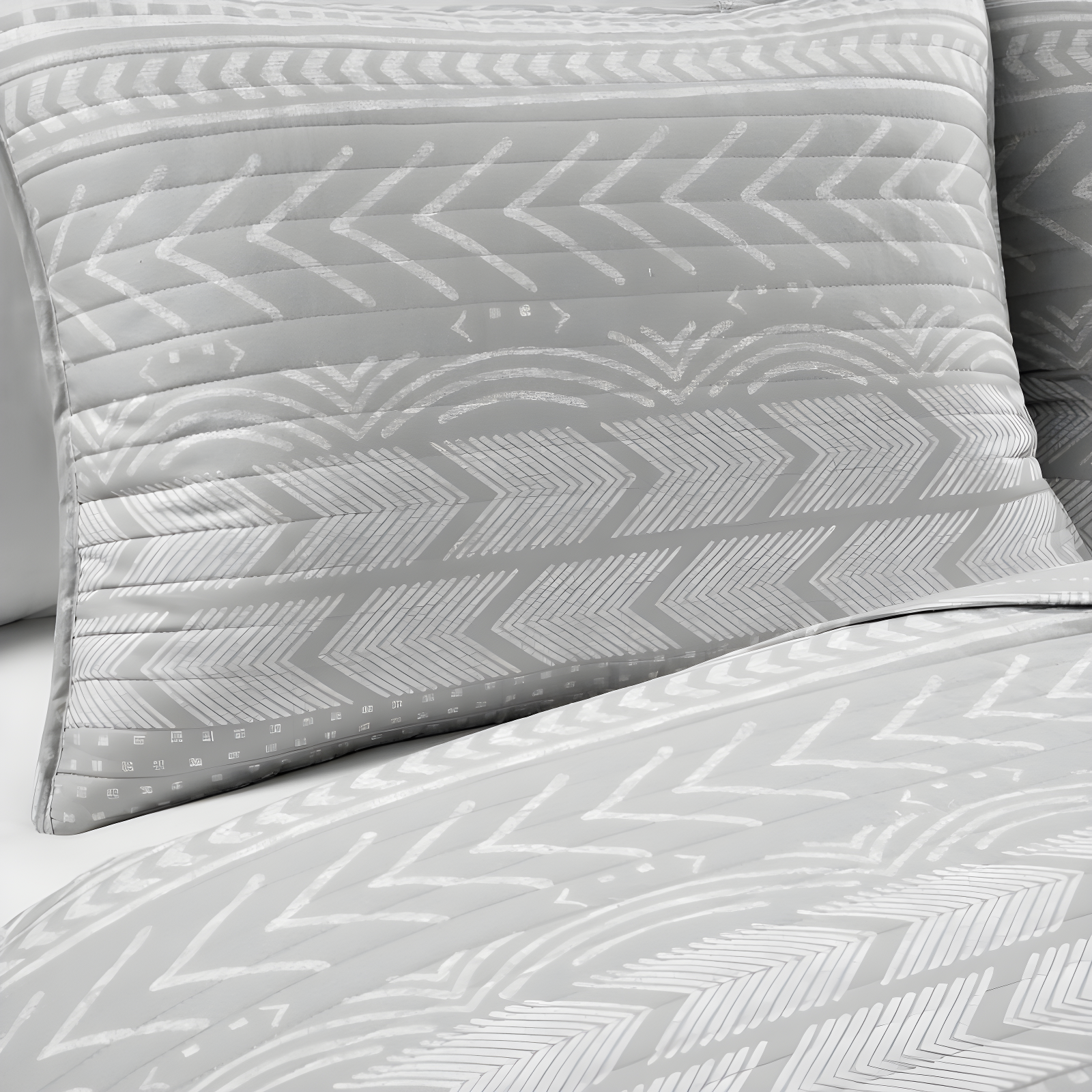 Hygge Geo Reversible Contemporary 3-Piece Quilt Set