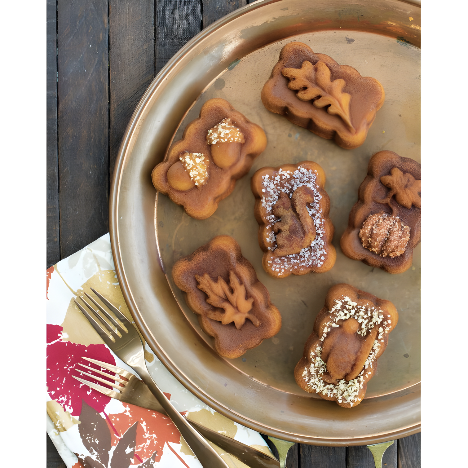 Nordic Ware ® Harvest Mini Loaf Pan