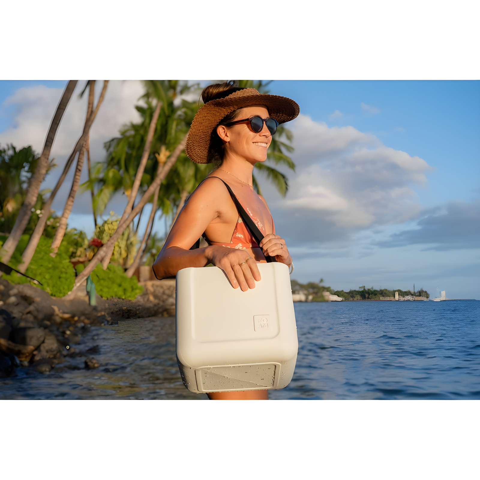 FOAM FOAM Portable 22 Quart EVA Lightweight Beach Rigid Hybrid Soft Side Cooler that Holds 30 Cans & Ice