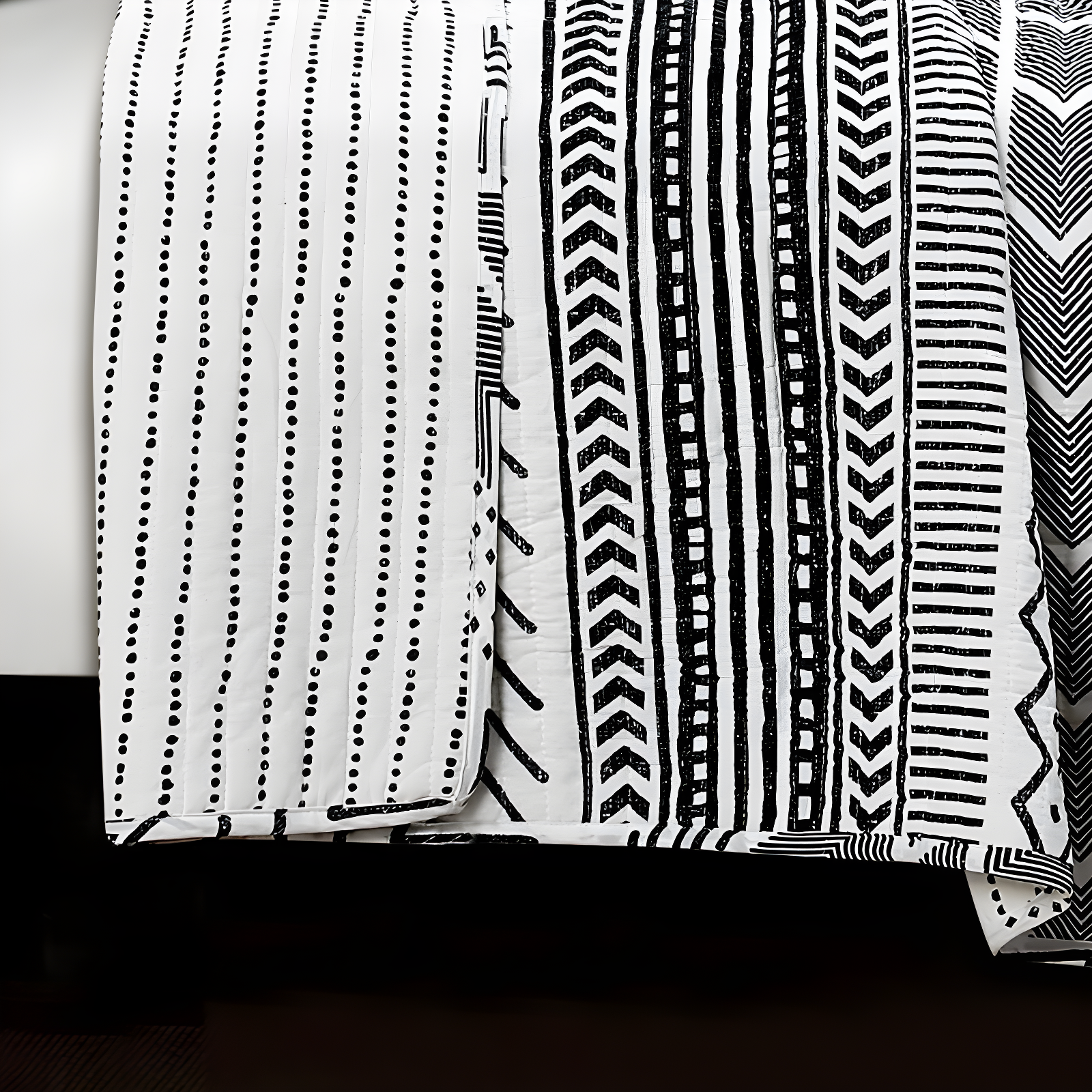 Lush Decor Hygge Geo Reversible Contemporary 3-Piece Quilt Set