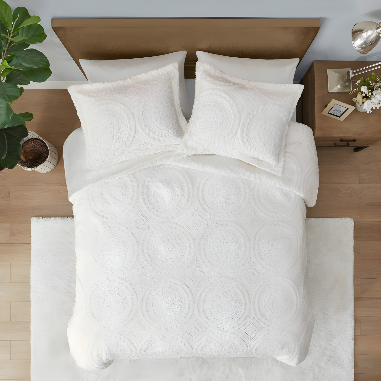Arya Embroidered Medallion Faux Fur Ultra Plush Duvet Cover Set