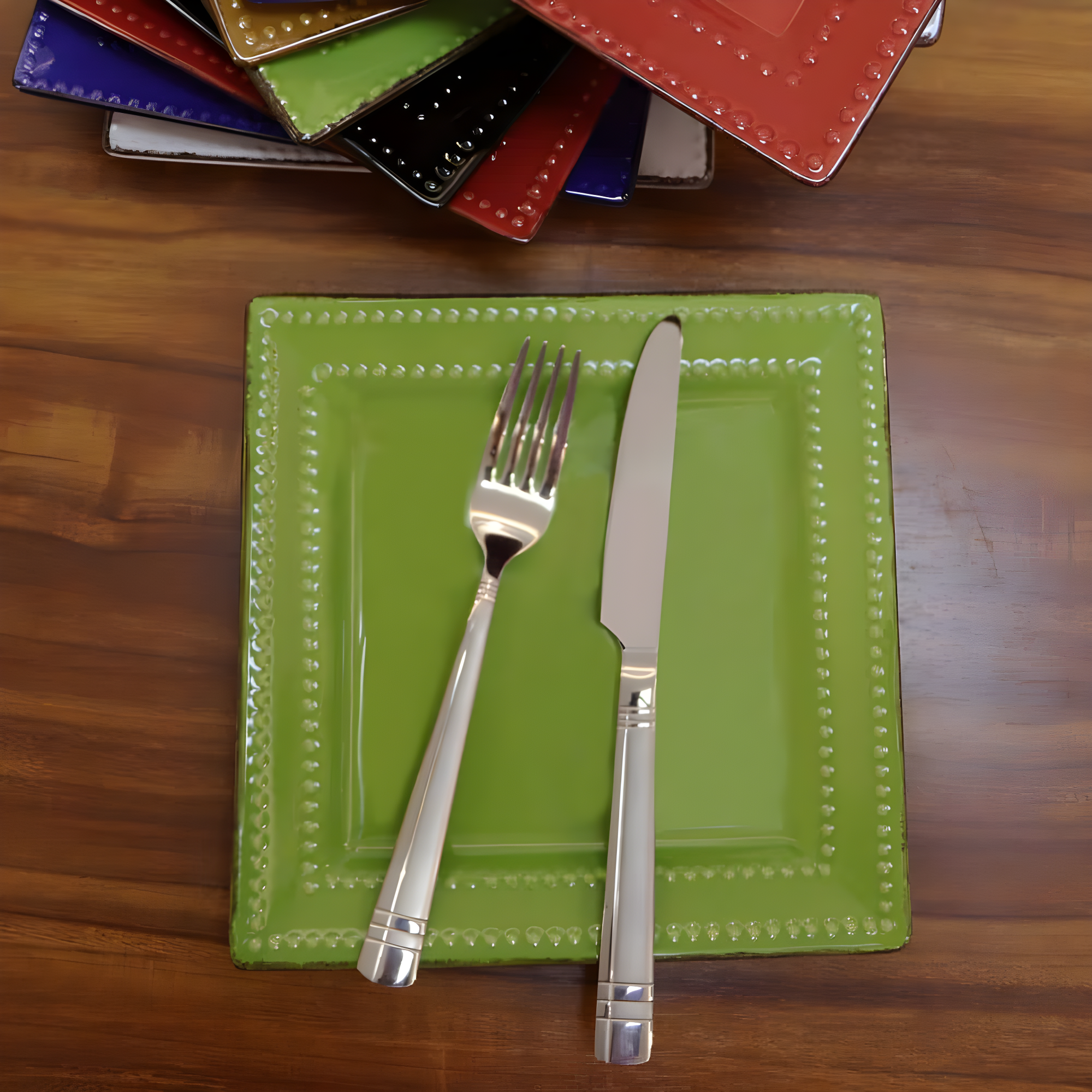 16 Piece Stoneware Dinnerware Set - Service for 4