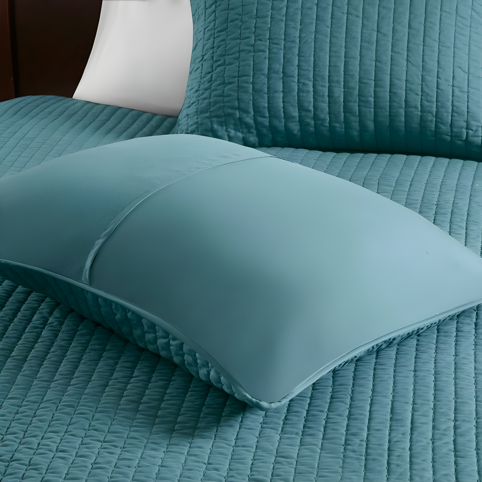 Madison Park Barwick Reversible Solid 3 Piece Quilt Set