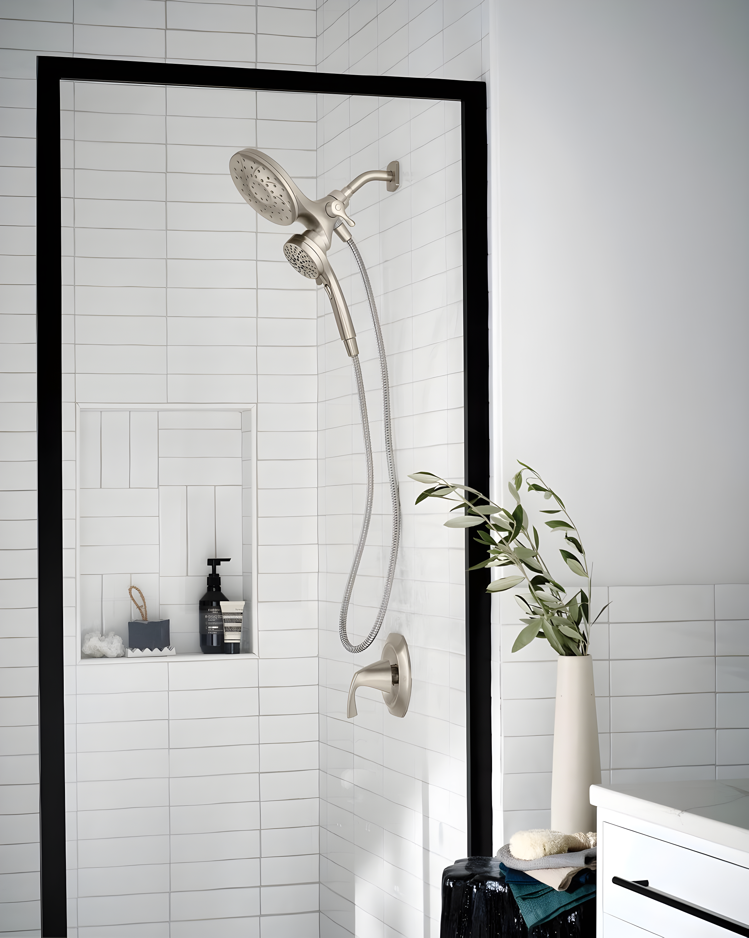 Engage Multi Function Dual Shower Head with Magnetix