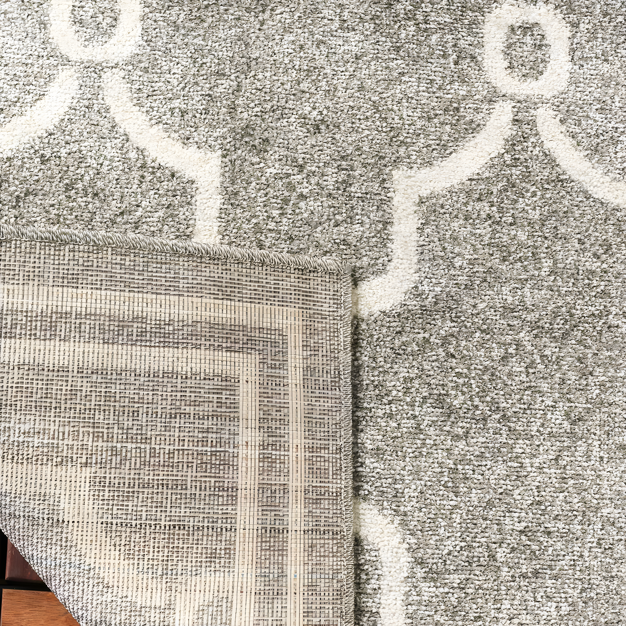 Amherst AMT414 Power Loomed Indoor Area Rug - Dark Grey/Beige - 5'3"x8' - Safavieh