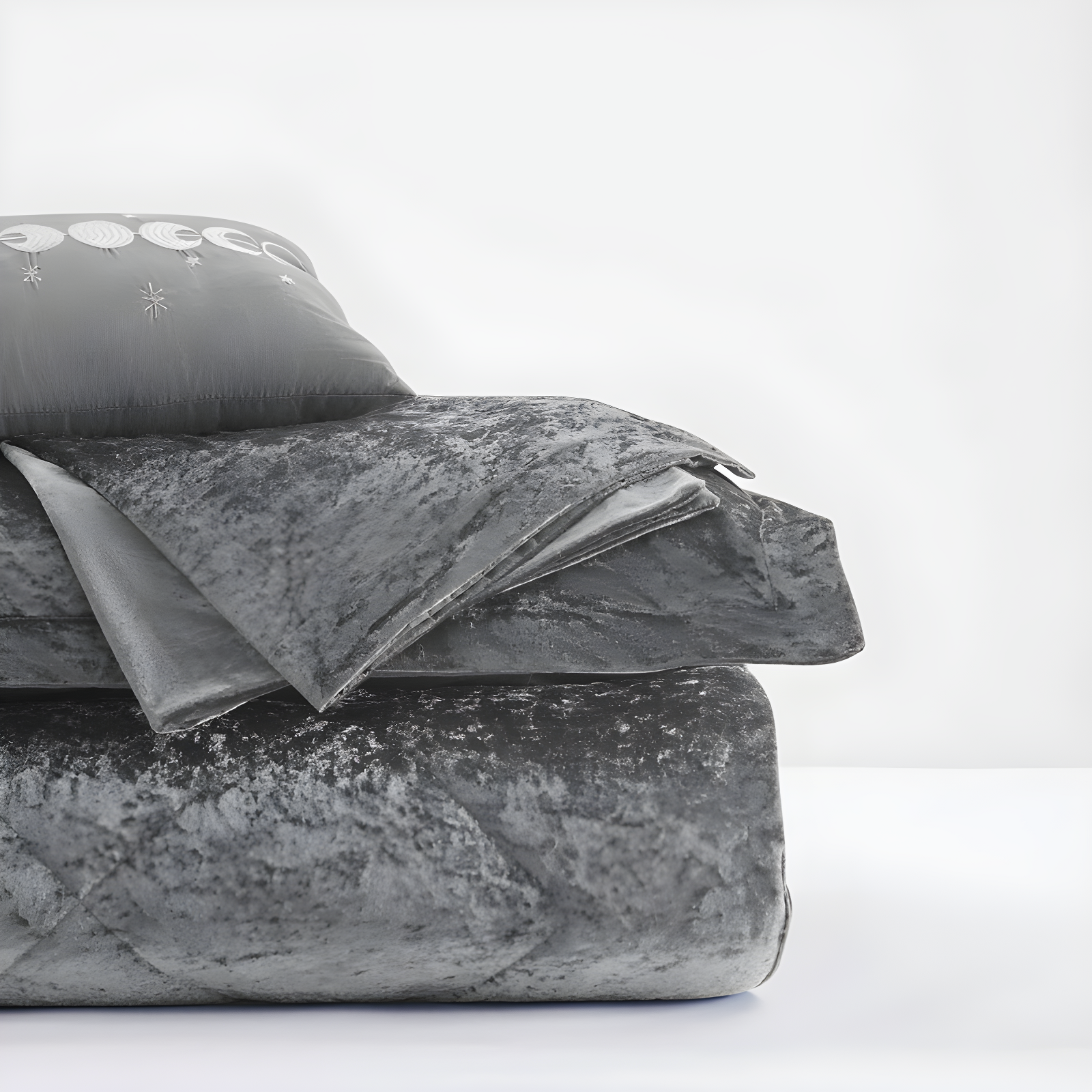 Felicia Crushed Velvet Comforter Set with Throw Pillow