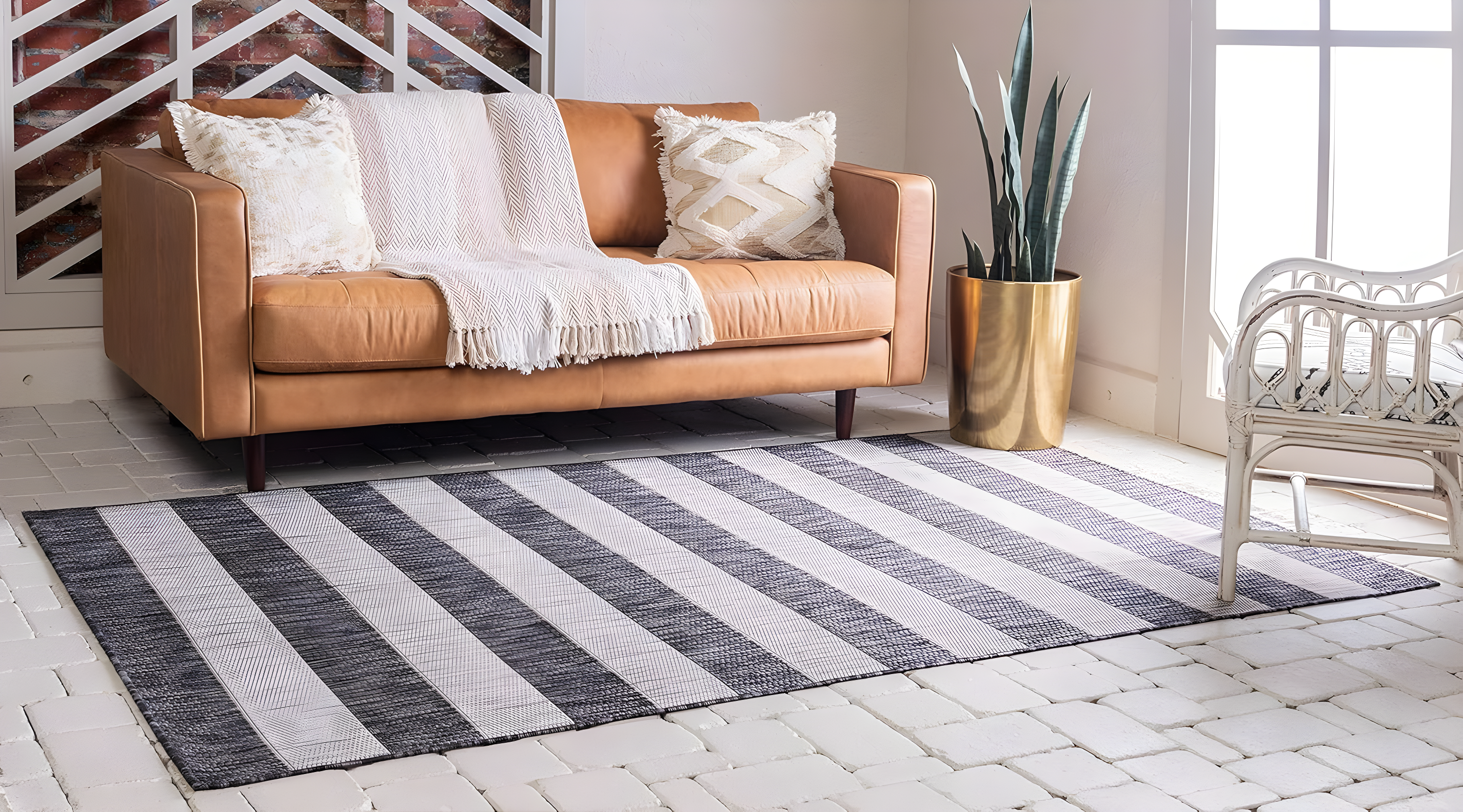 Unique Loom Outdoor Striped Collection Area Rug - Distressed Stripe (7' 1" x 10' Rectangle Charcoal Gray/Ivory)