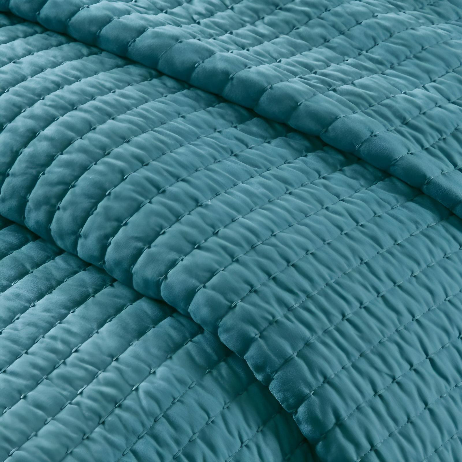 Madison Park Barwick Reversible Solid 3 Piece Quilt Set