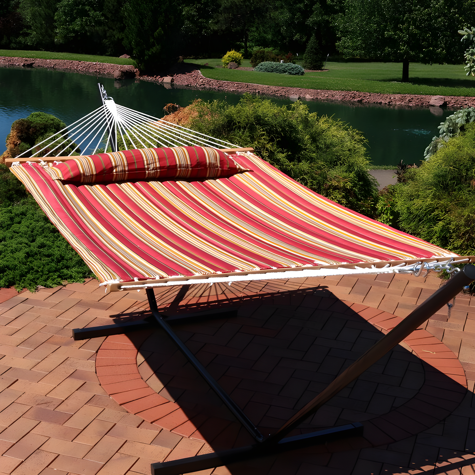 2-Person Quilted Polyester Spreader Bar Hammock