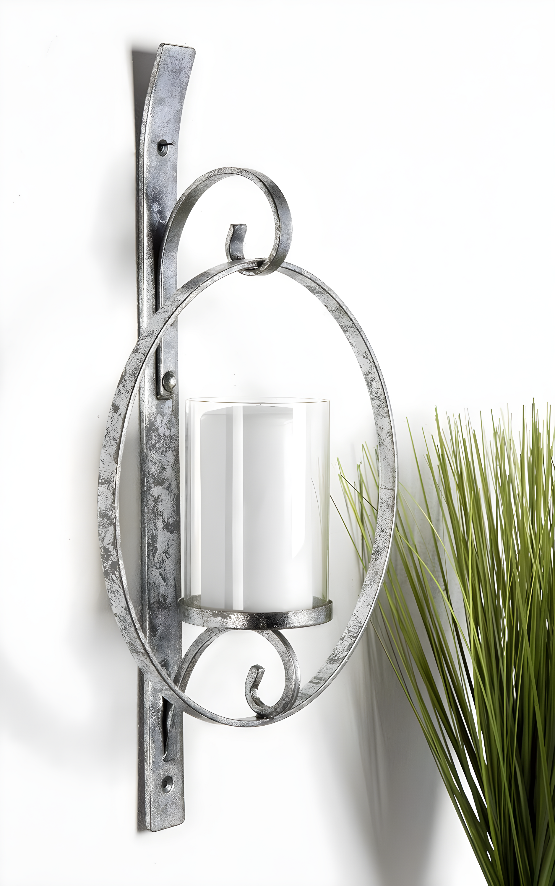 Kate and Laurel Doria Round Metal Wall Sconce, 12x22, Silver