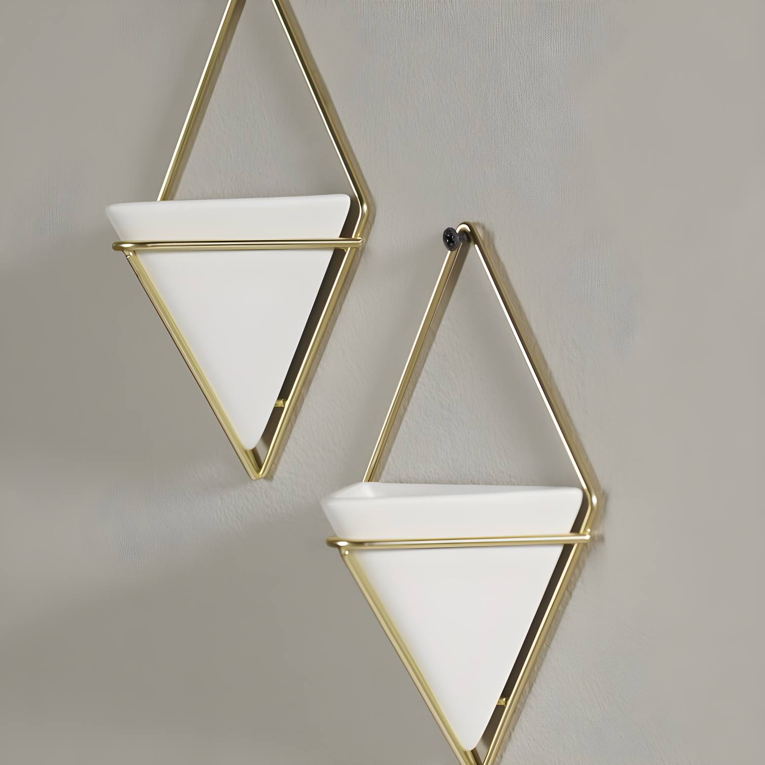 Trigg Wall Décor