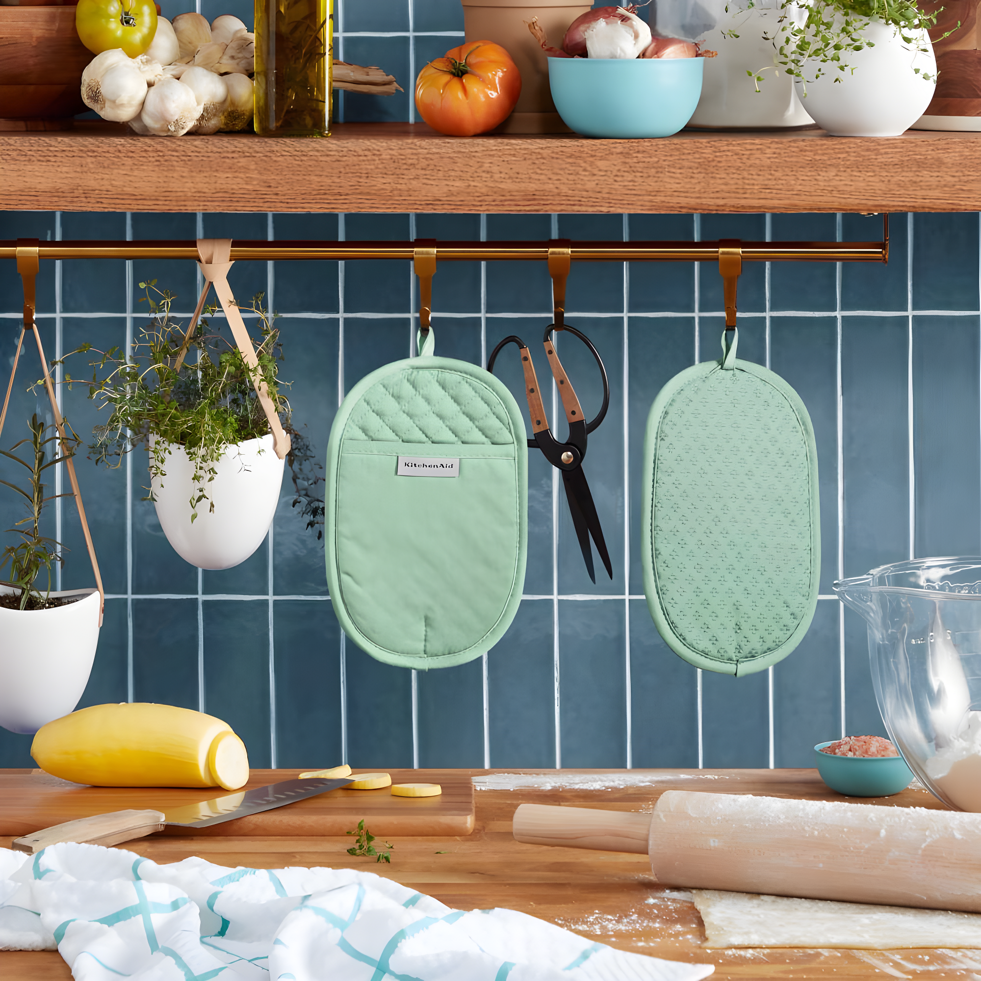 KitchenAid® KitchenAid Asteroid Solid Diamond Potholder (Set of 2)