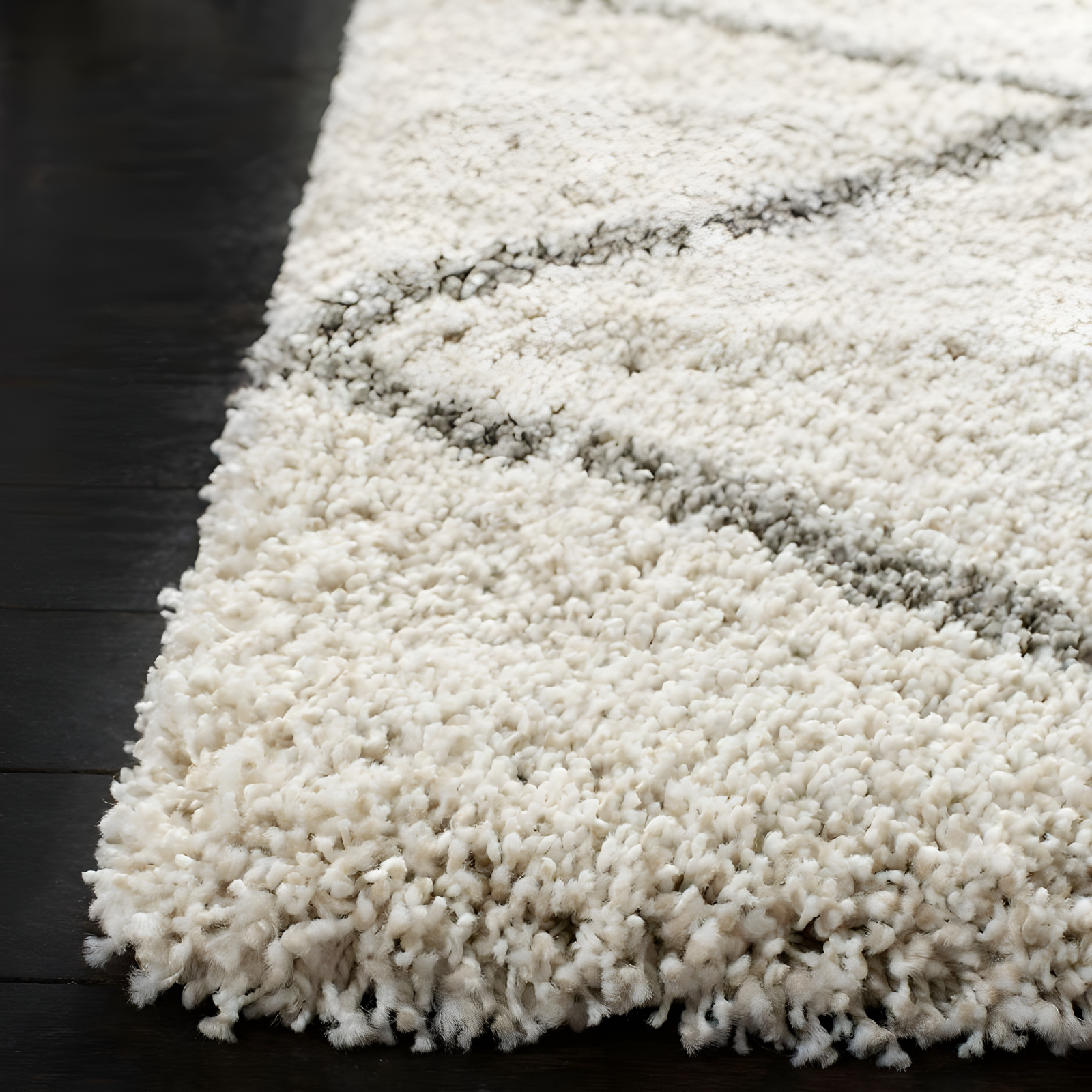 Hudson Shag SGH281 Power Loomed Indoor Area Rug - Ivory/Grey - 9'x12' - Safavieh