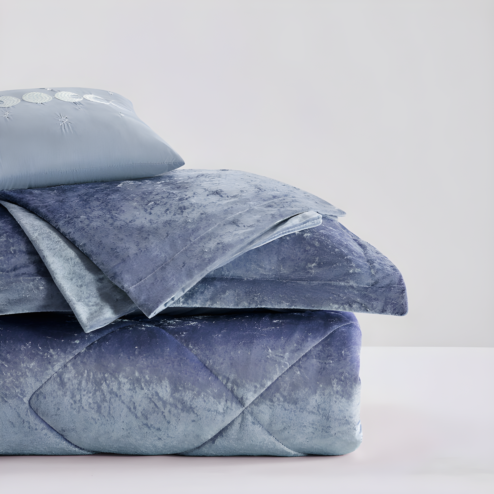 Felicia Crushed Velvet Comforter Set with Throw Pillow