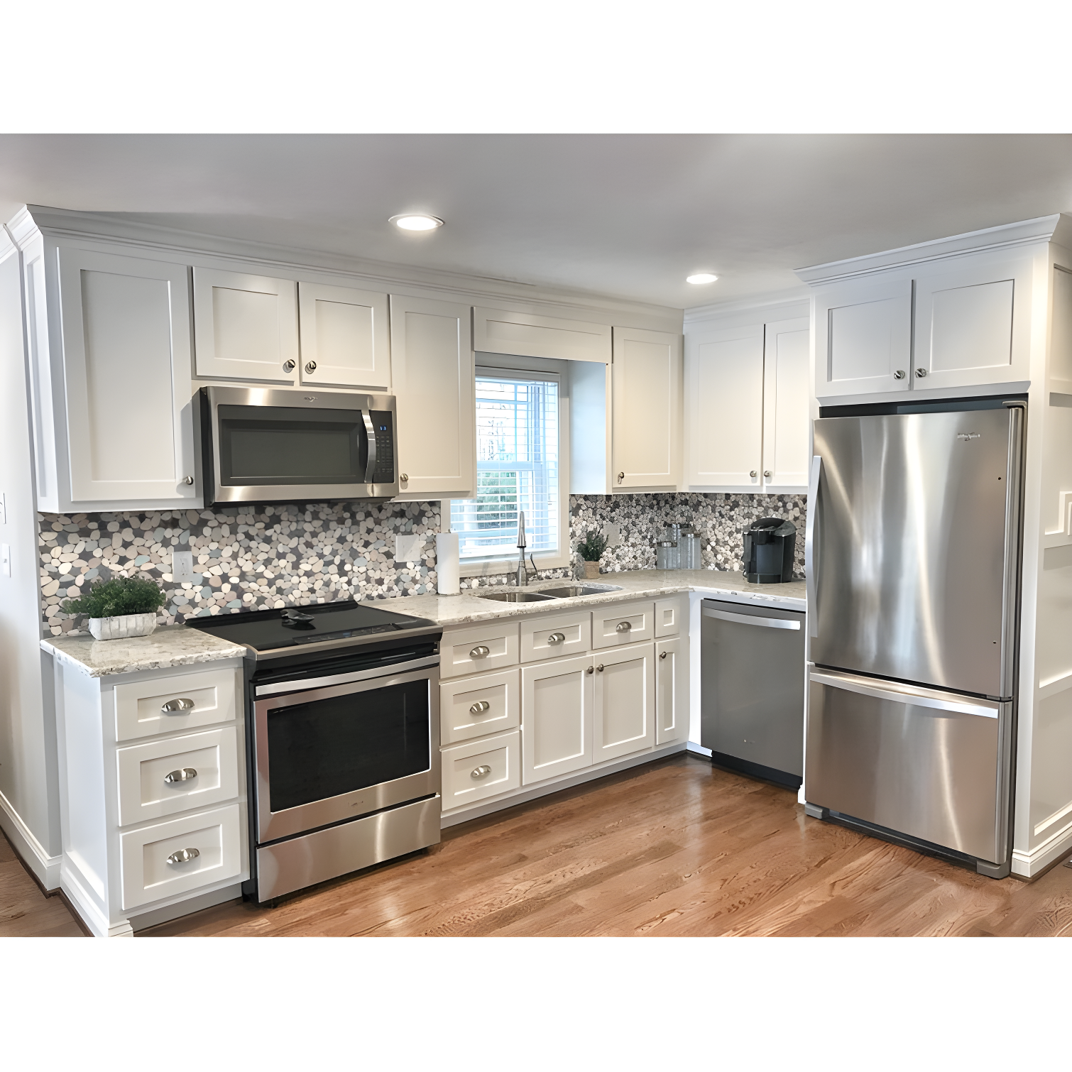 Sliced Pebble Mosaic Wall & Floor Tile