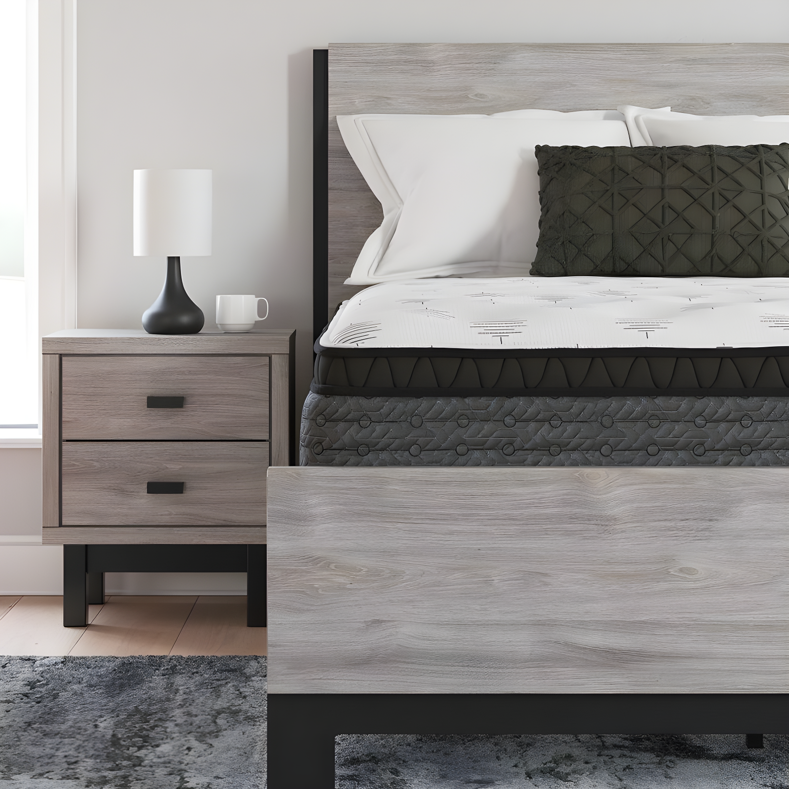 Signature Design by Ashley Ultra Luxury 16.2" Plush Hybrid Mattress