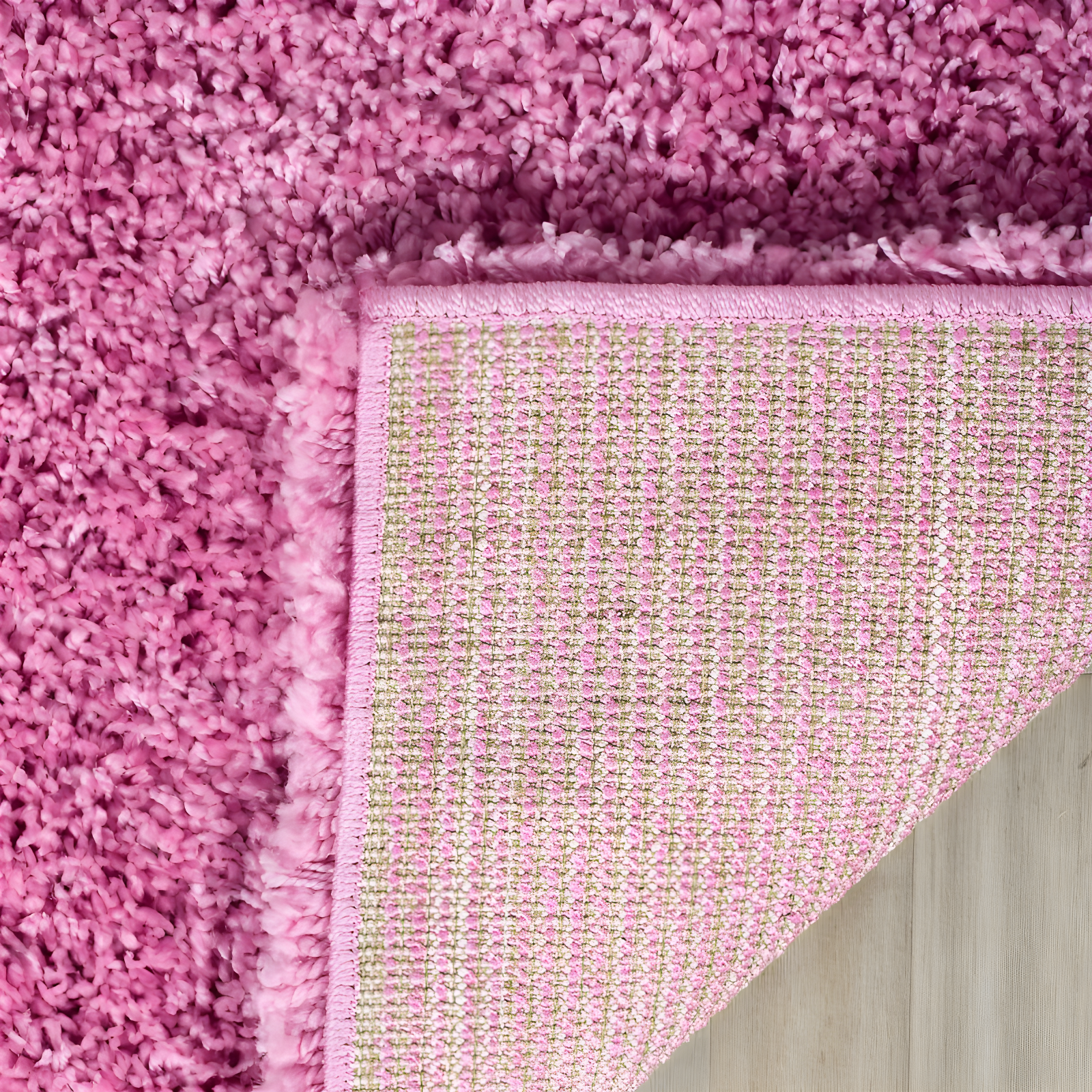 Shag SG151 Power Loomed Area Rug - Pink - 5'3"x5'3" - Safavieh.